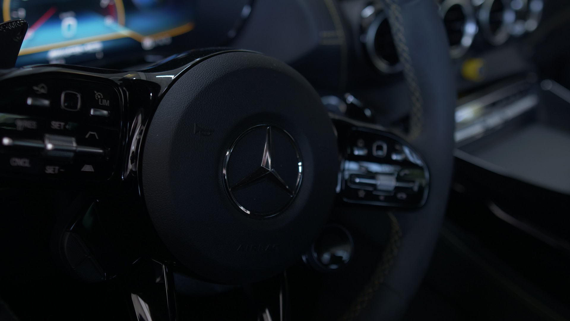 MERCEDES-BENZ AMG GT R Speedshift DCT-image-20