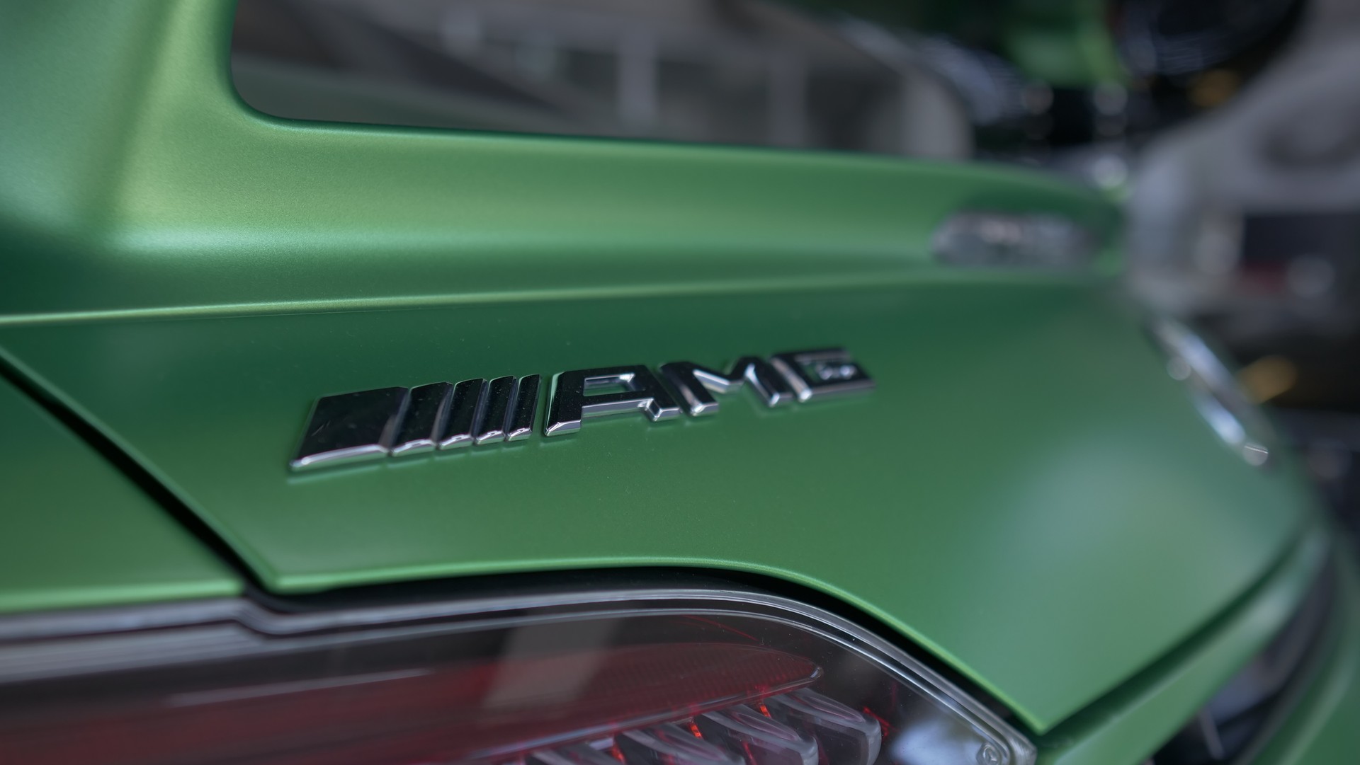MERCEDES-BENZ AMG GT R Speedshift DCT-image-9