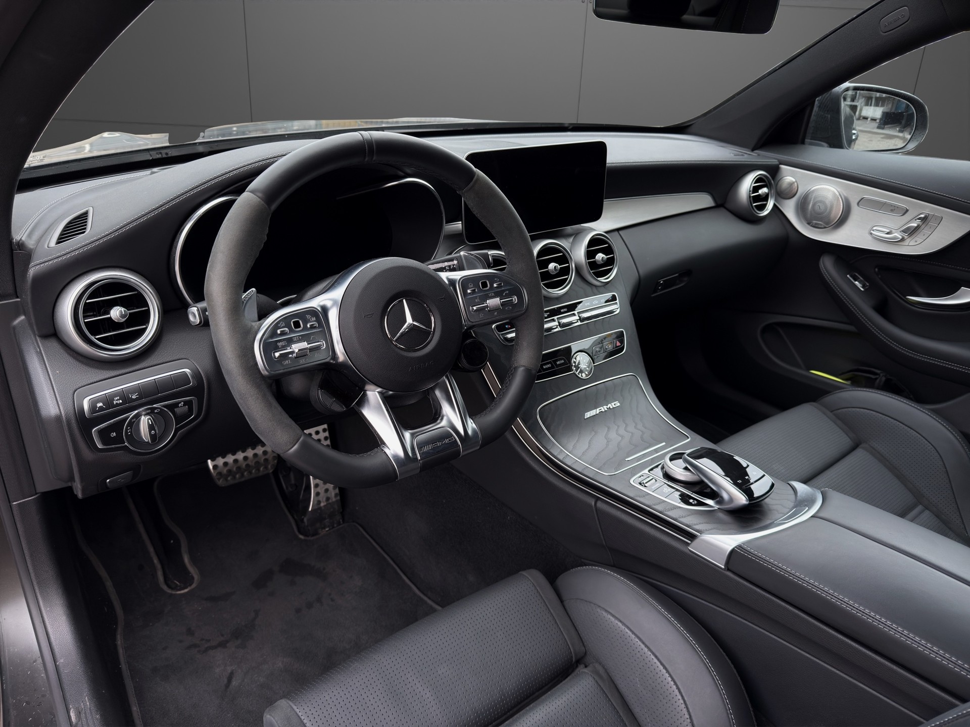 MERCEDES-BENZ C 63 S AMG Premium 9G-tronic-image-6