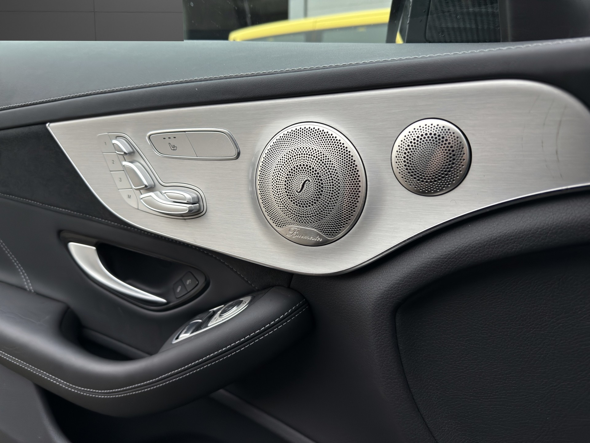 MERCEDES-BENZ C 63 S AMG Premium 9G-tronic-image-10
