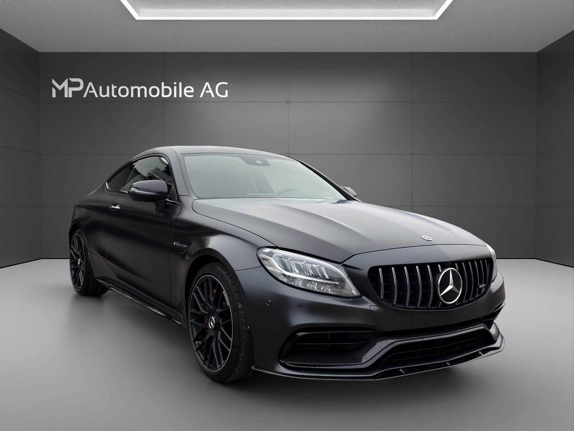 MERCEDES-BENZ C 63 S AMG Premium 9G-tronic-image-1