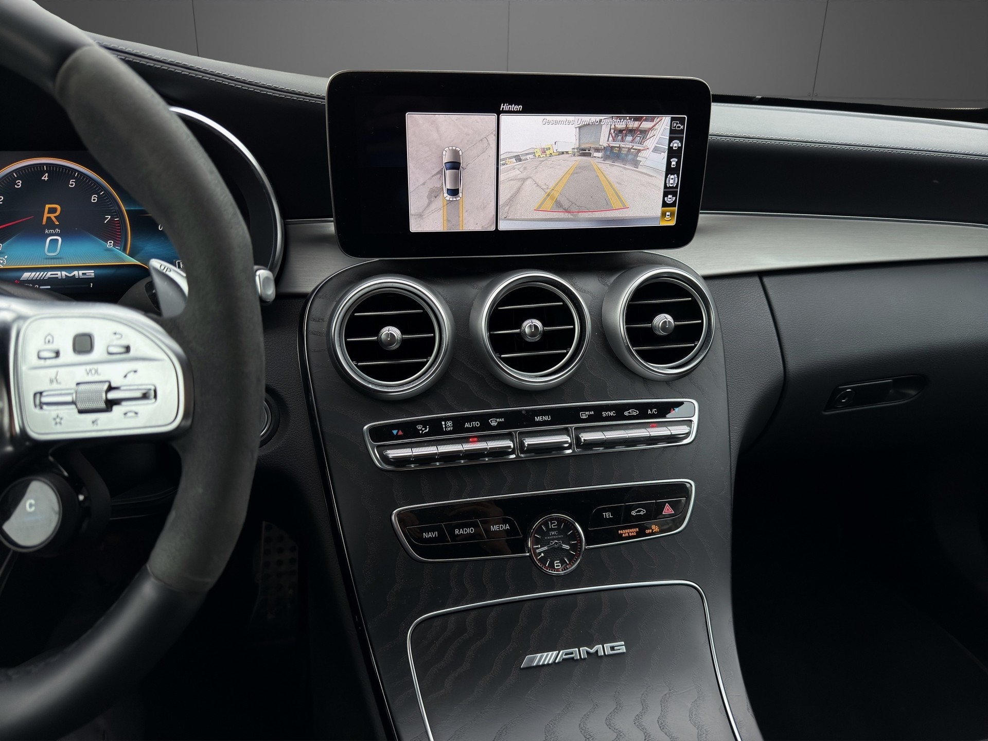 MERCEDES-BENZ C 63 S AMG Premium 9G-tronic-image-9