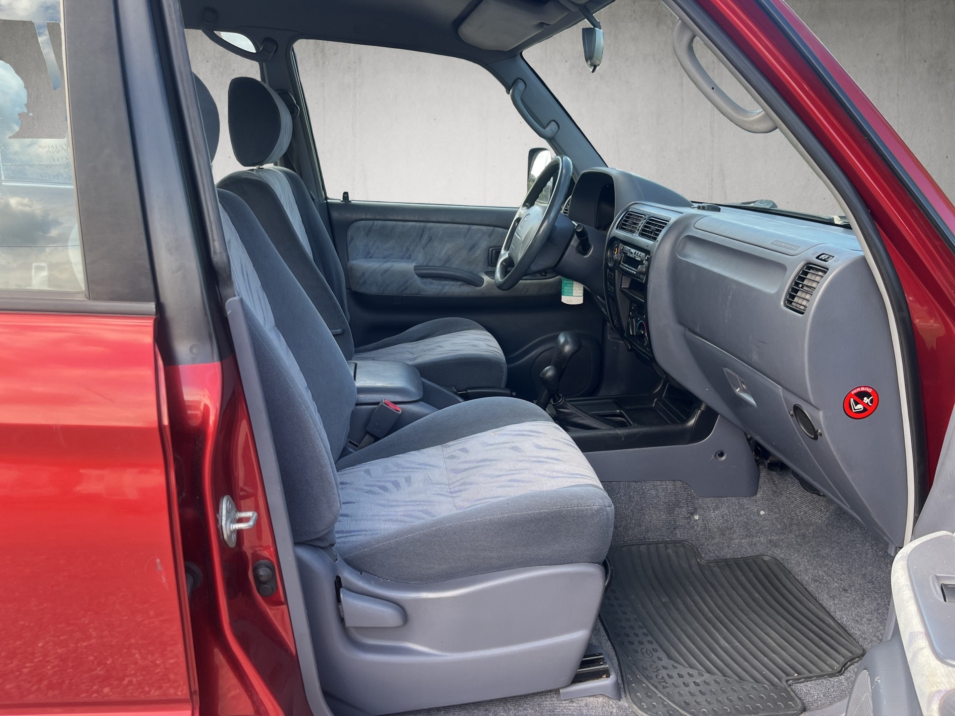 TOYOTA Land Cruiser 300 3.0 TD Saloon-image-12