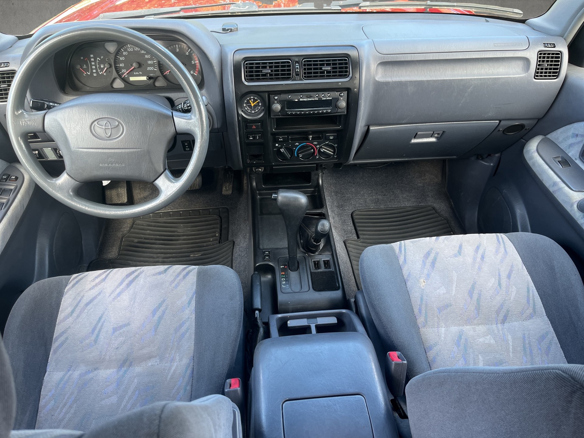 TOYOTA Land Cruiser 300 3.0 TD Saloon-image-9
