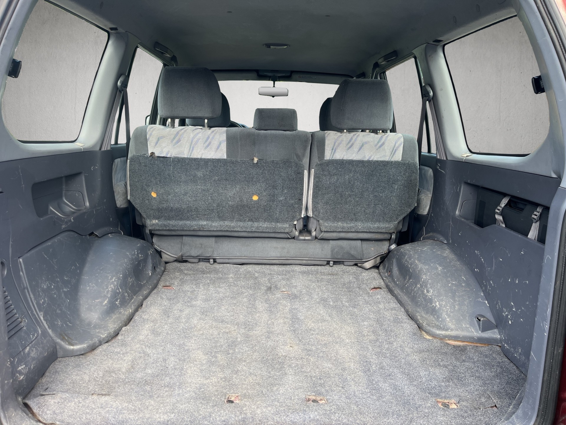 TOYOTA Land Cruiser 300 3.0 TD Saloon-image-13