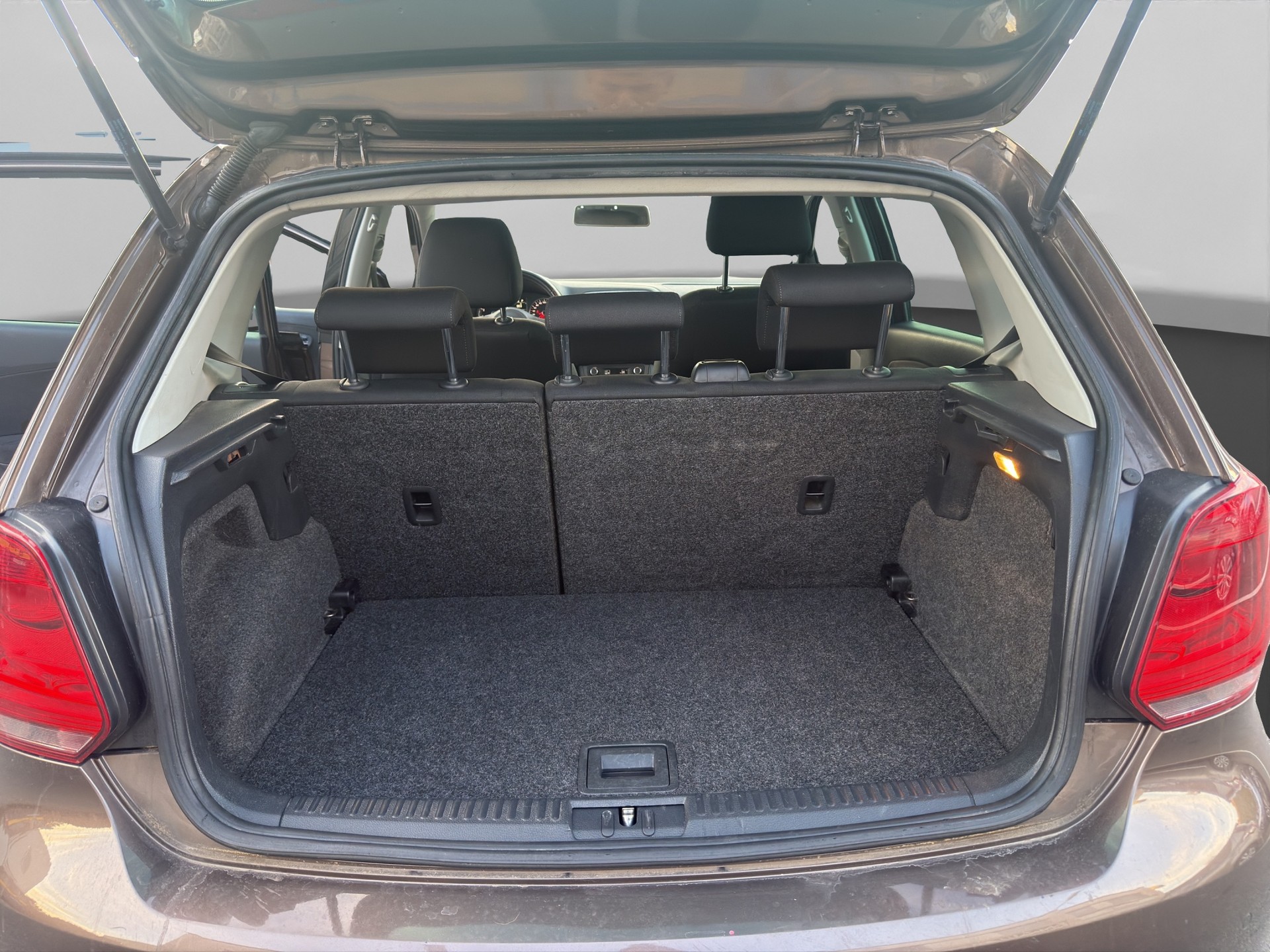 VW Polo 1.2 TSI Highline DSG-image-15