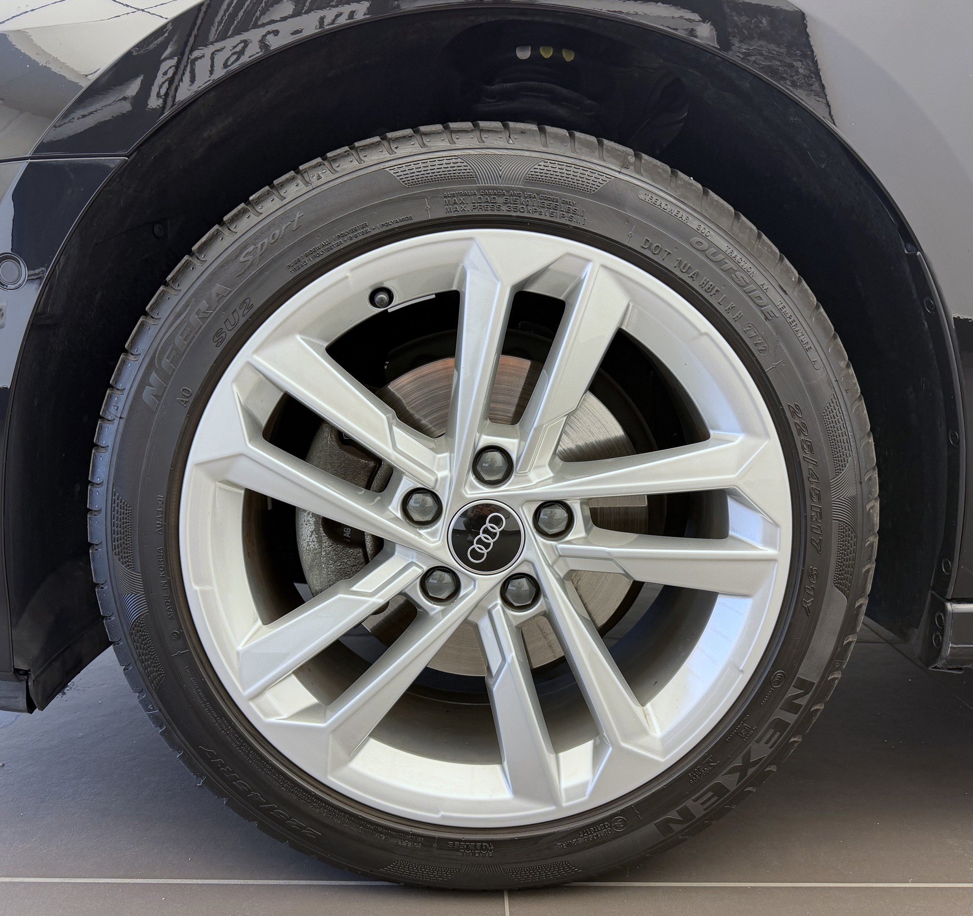 AUDI A3 Sportback 35 TFSI Attraction S-tronic-image-2
