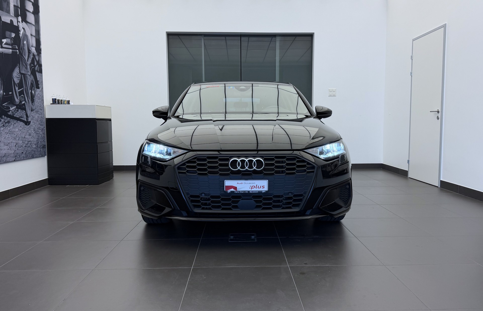 AUDI A3 Sportback 35 TFSI Attraction S-tronic-image-1