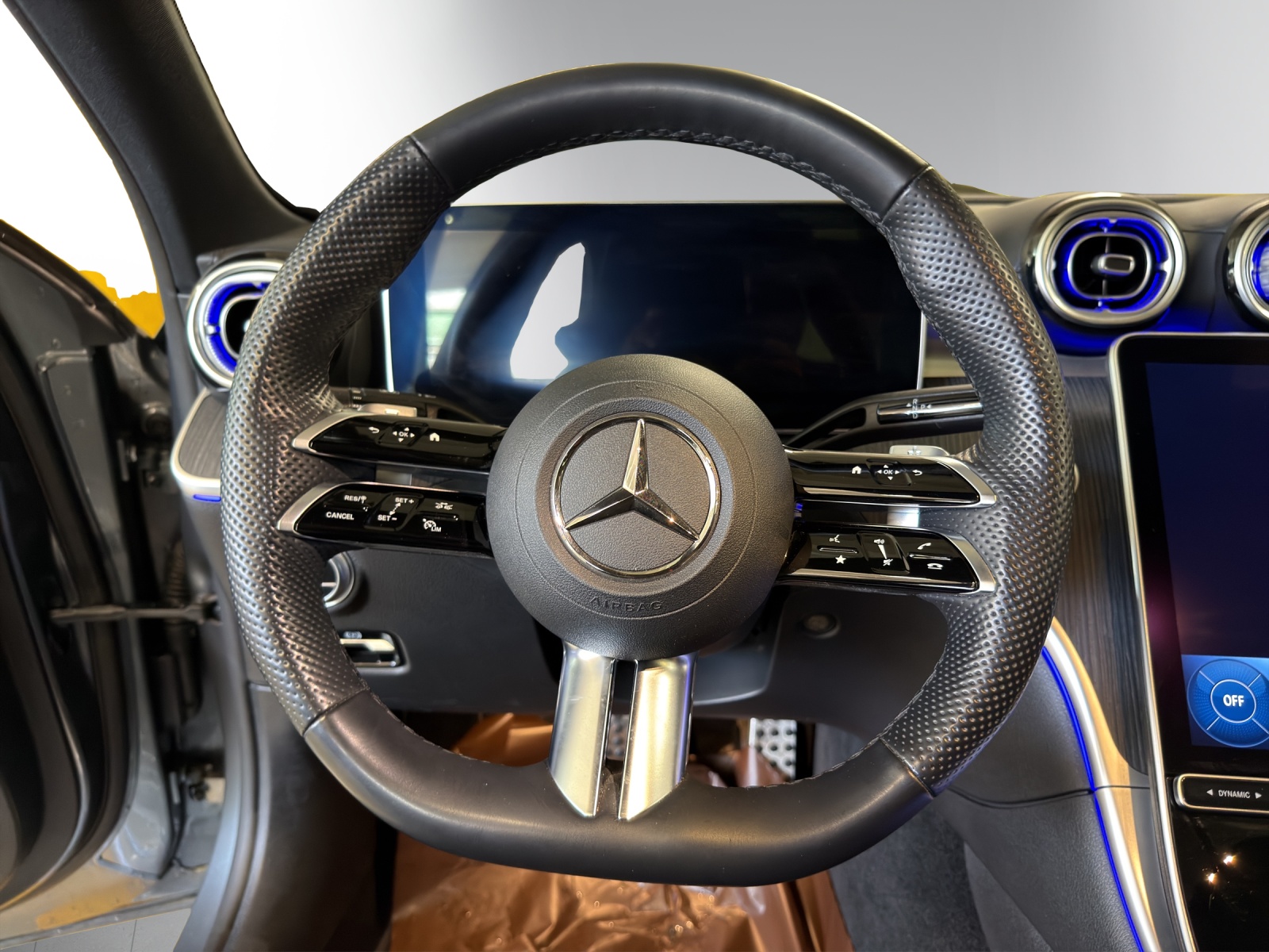 Image MERCEDES-BENZ C-300 C 300e AMG Line