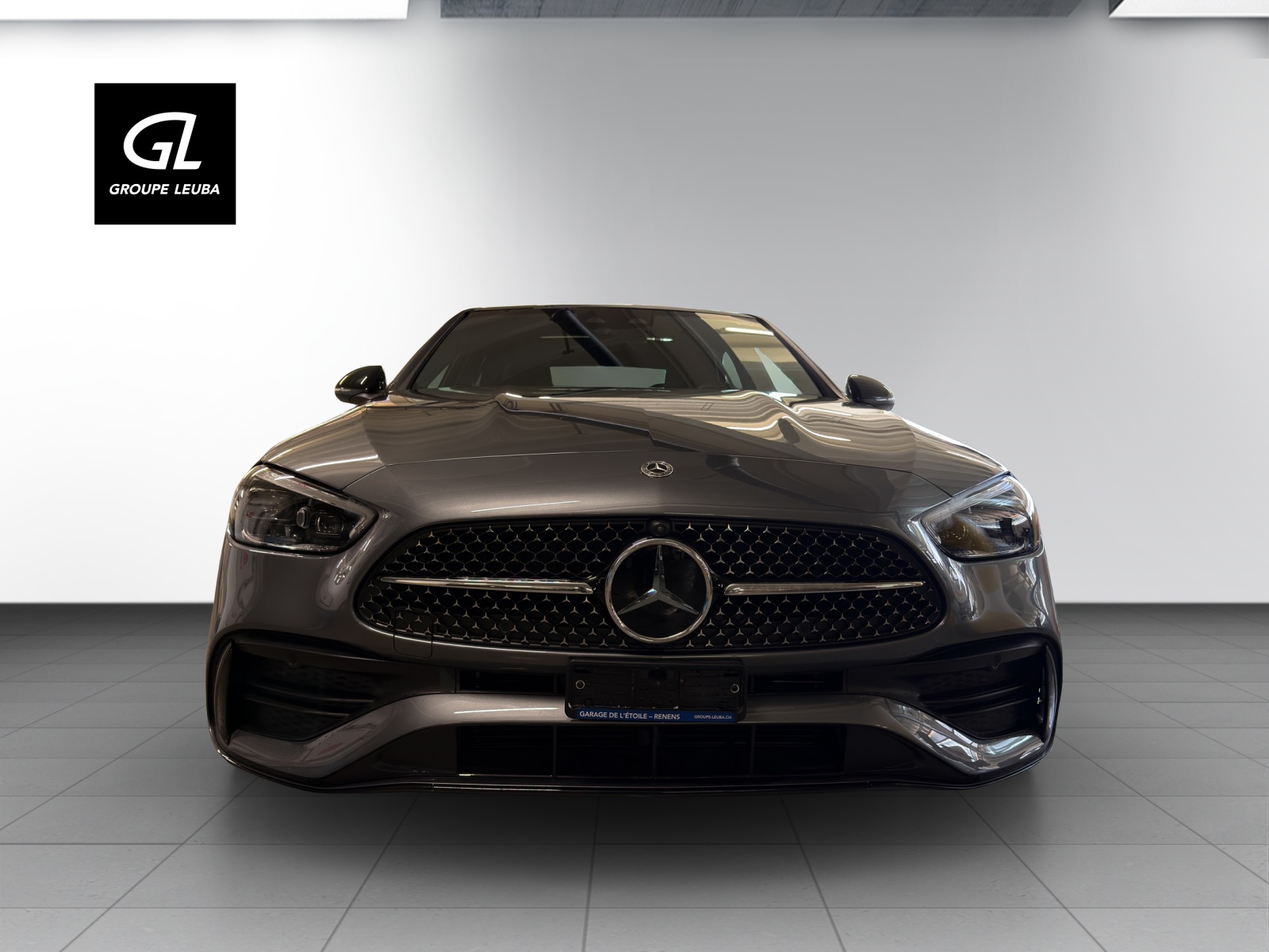 MERCEDES-BENZ C 300e AMG Line-image-1