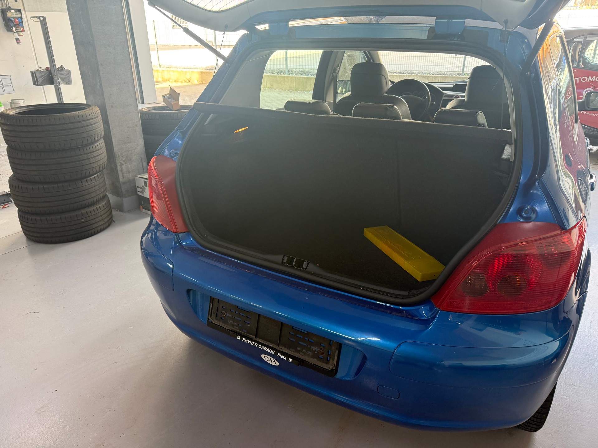 PEUGEOT 307 2.0 16V XS-image-7