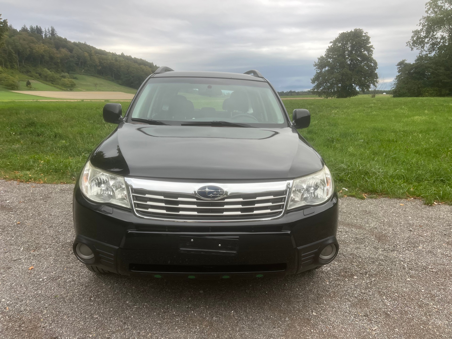 SUBARU Forester 2.0X Advantage-image-0