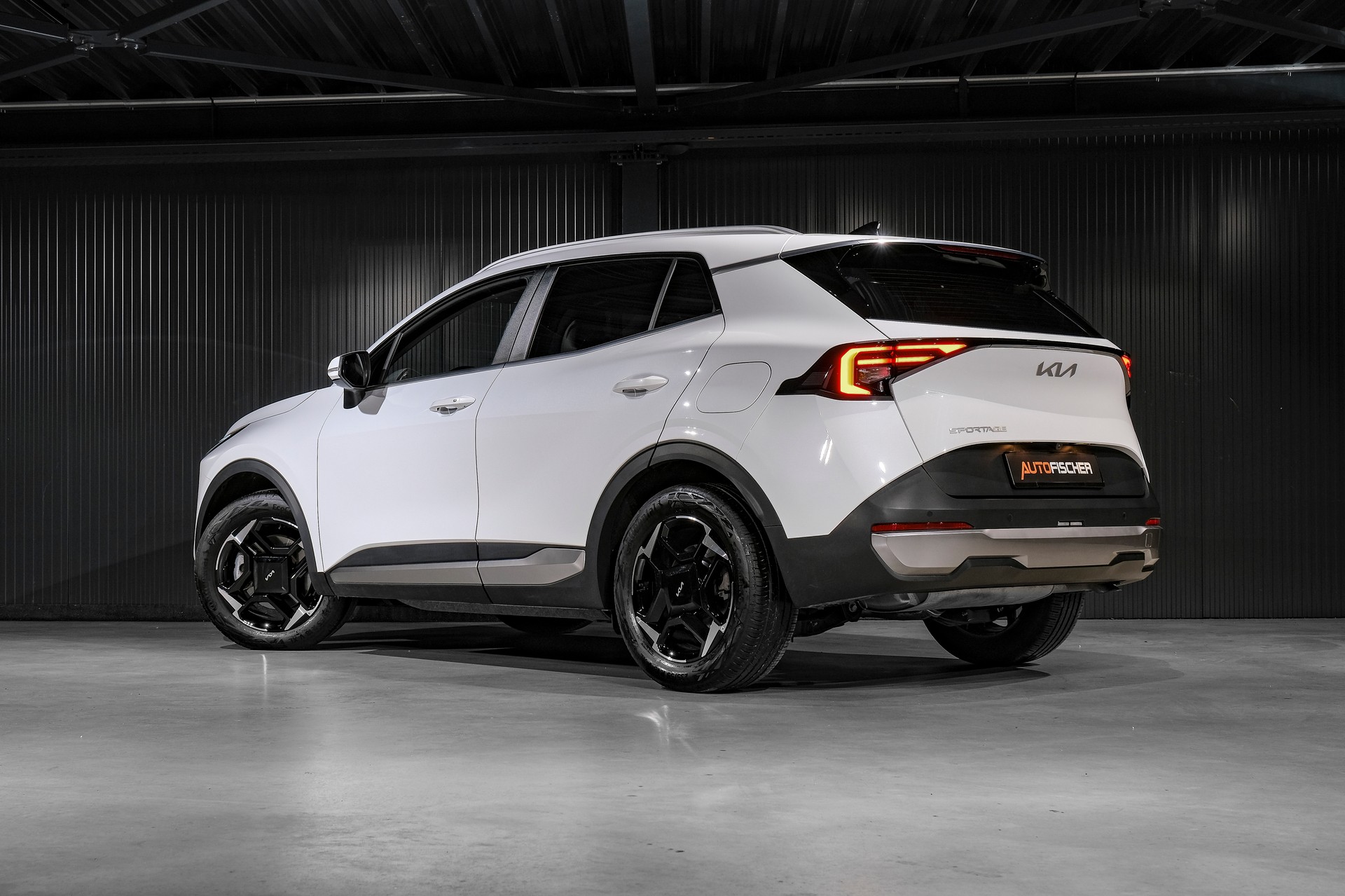 KIA Sportage 1.6T-GDi MHEV 7DCT-showroom-element-1