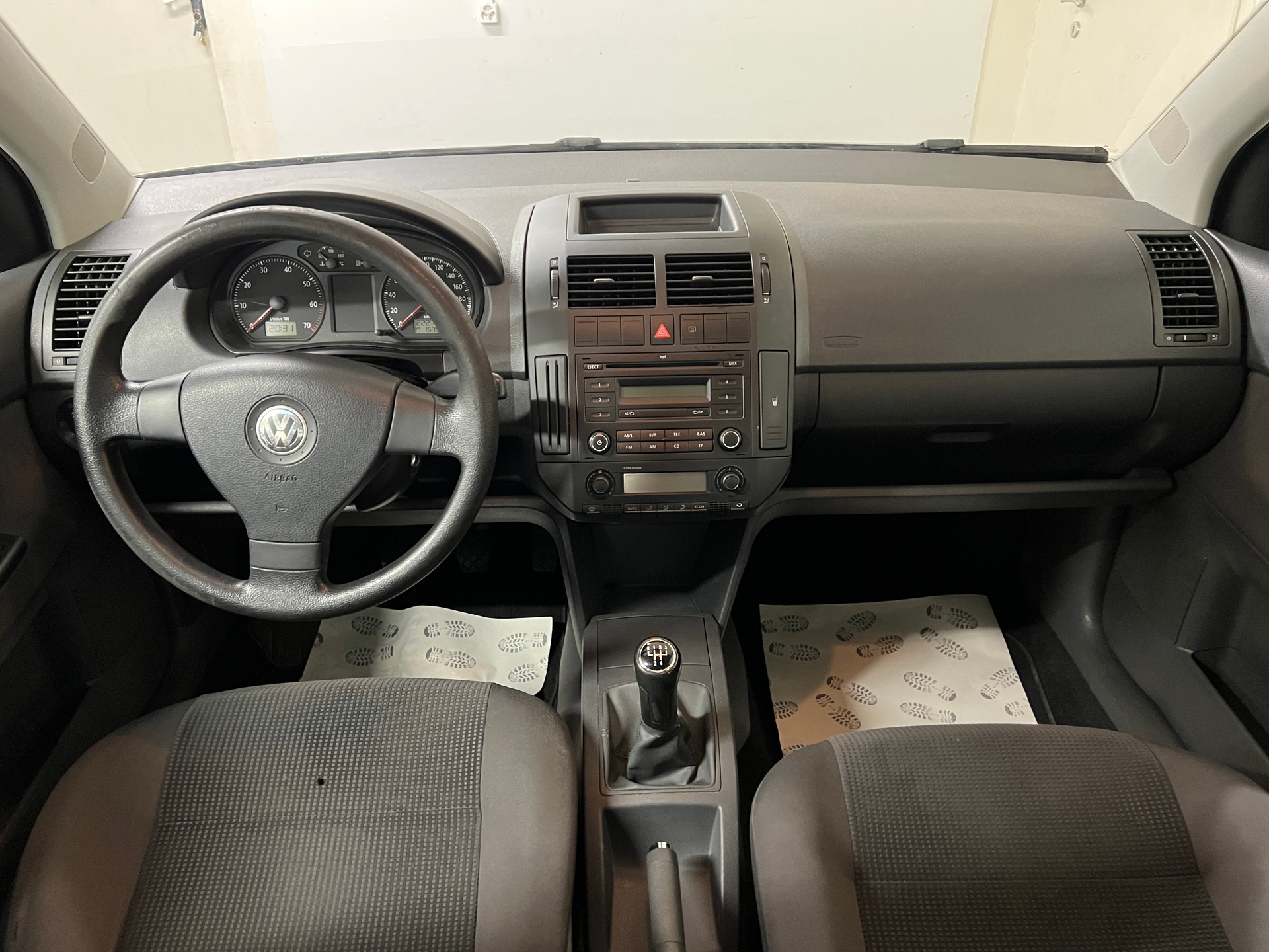 VW Polo 1.4 16V Comfortline-image-10