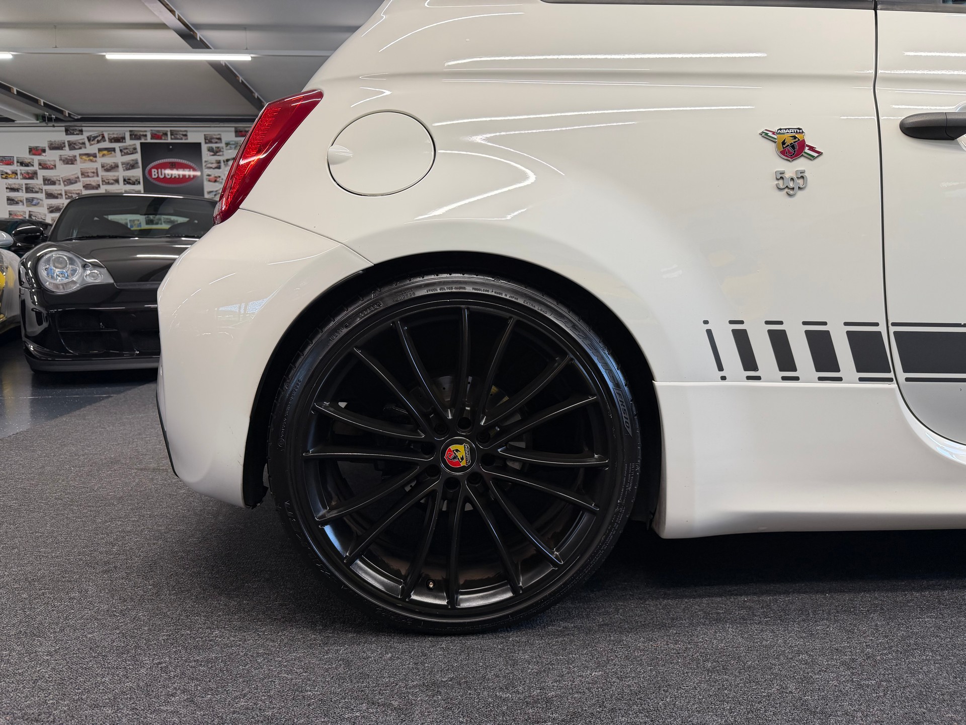 FIAT 595 1.4 16V Turbo Abarth Competition-image-11