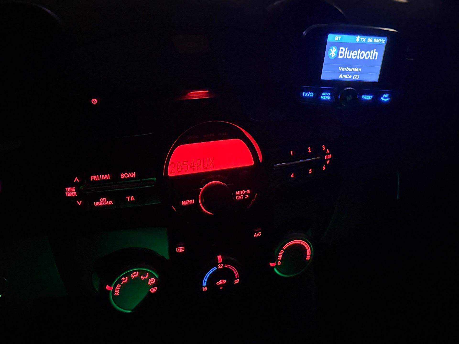 MAZDA 2 1.5i 16V Sport-image-10