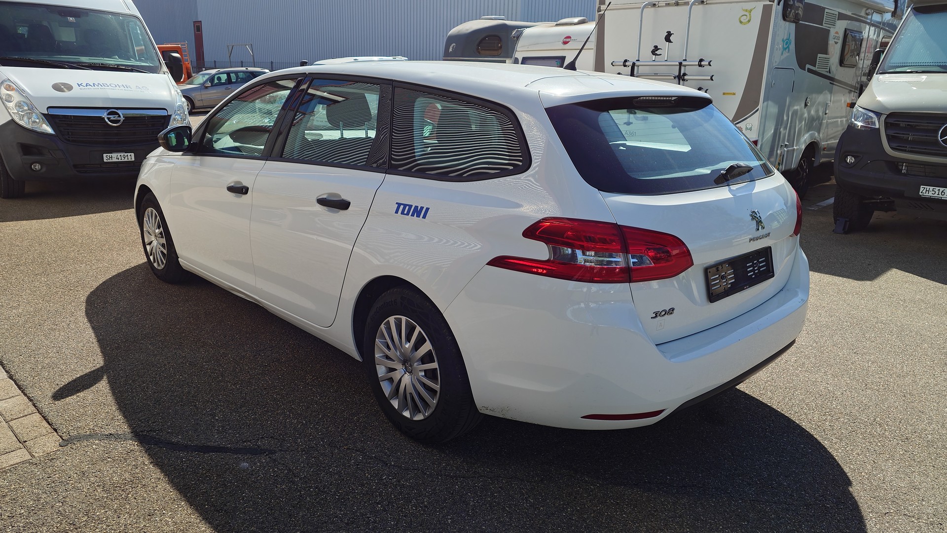 PEUGEOT 308 SW 1.2 THP Business-image-2