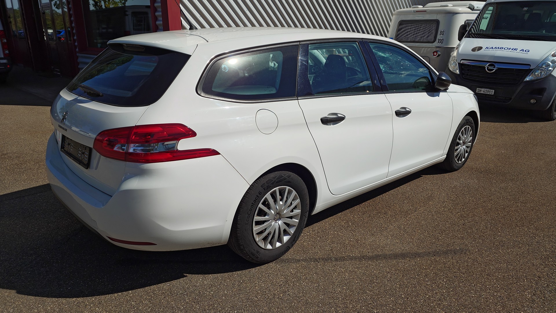 PEUGEOT 308 SW 1.2 THP Business-image-5
