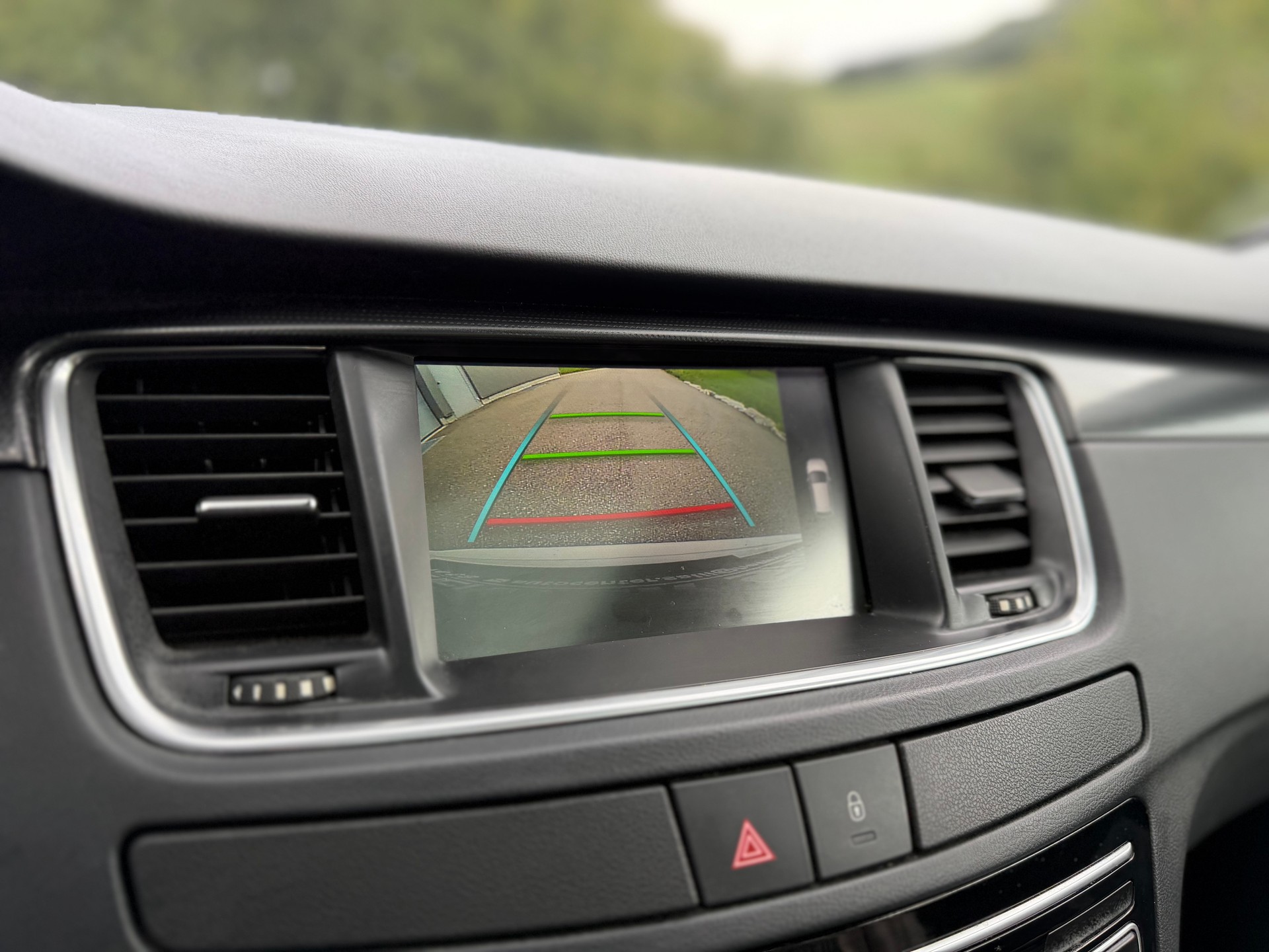 PEUGEOT 508 SW 1.6 THP Allure Automatic-image-9