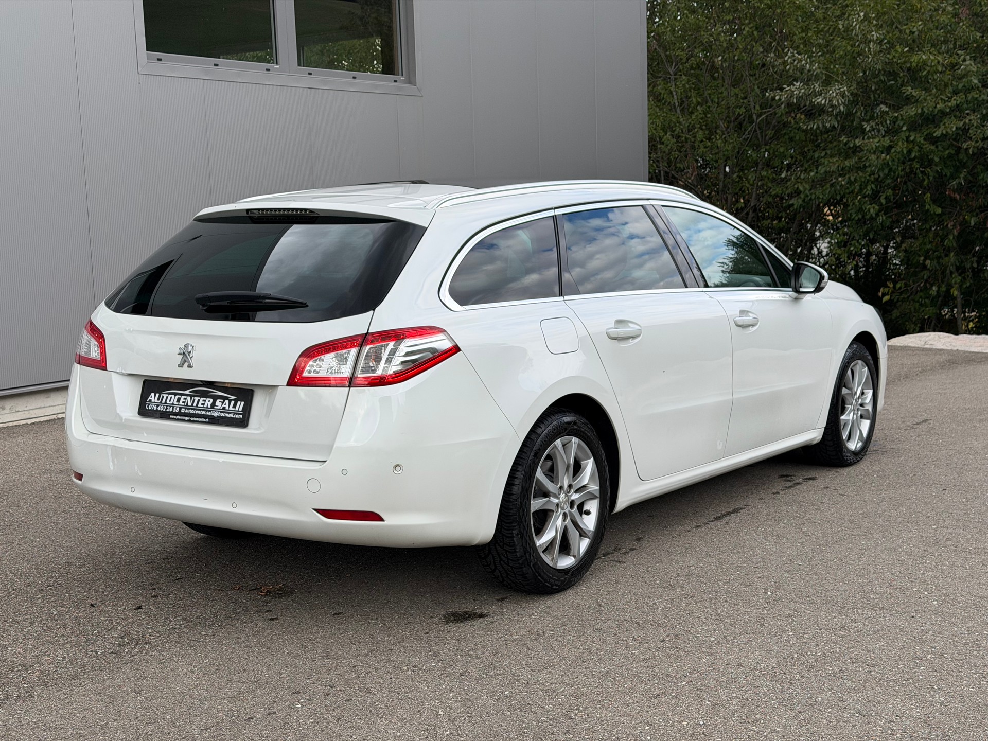 PEUGEOT 508 SW 1.6 THP Allure Automatic-image-3