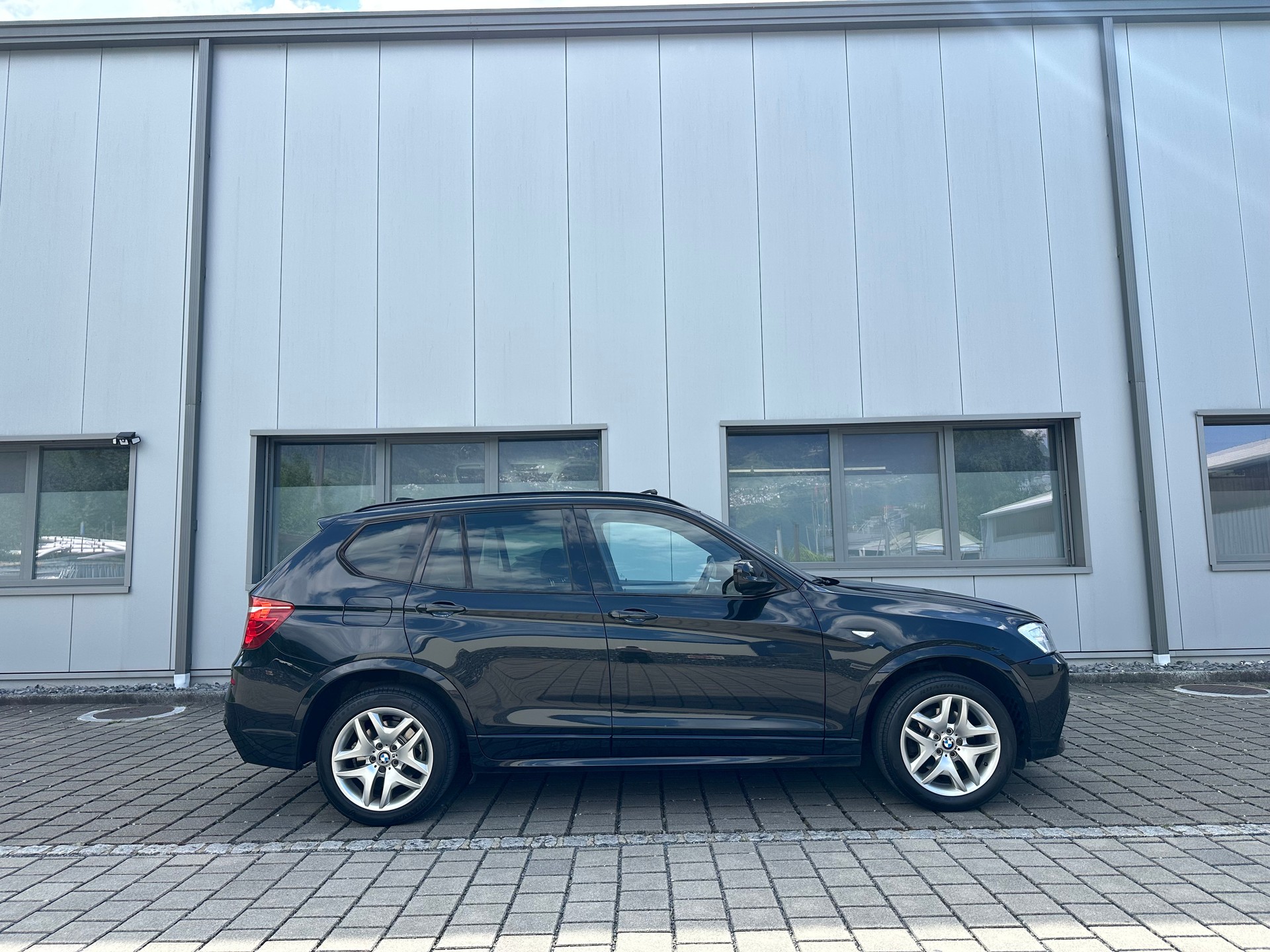 BMW X3 xDrive 20d Steptronic M-Paket Frisch ab MFK & Service-image-13