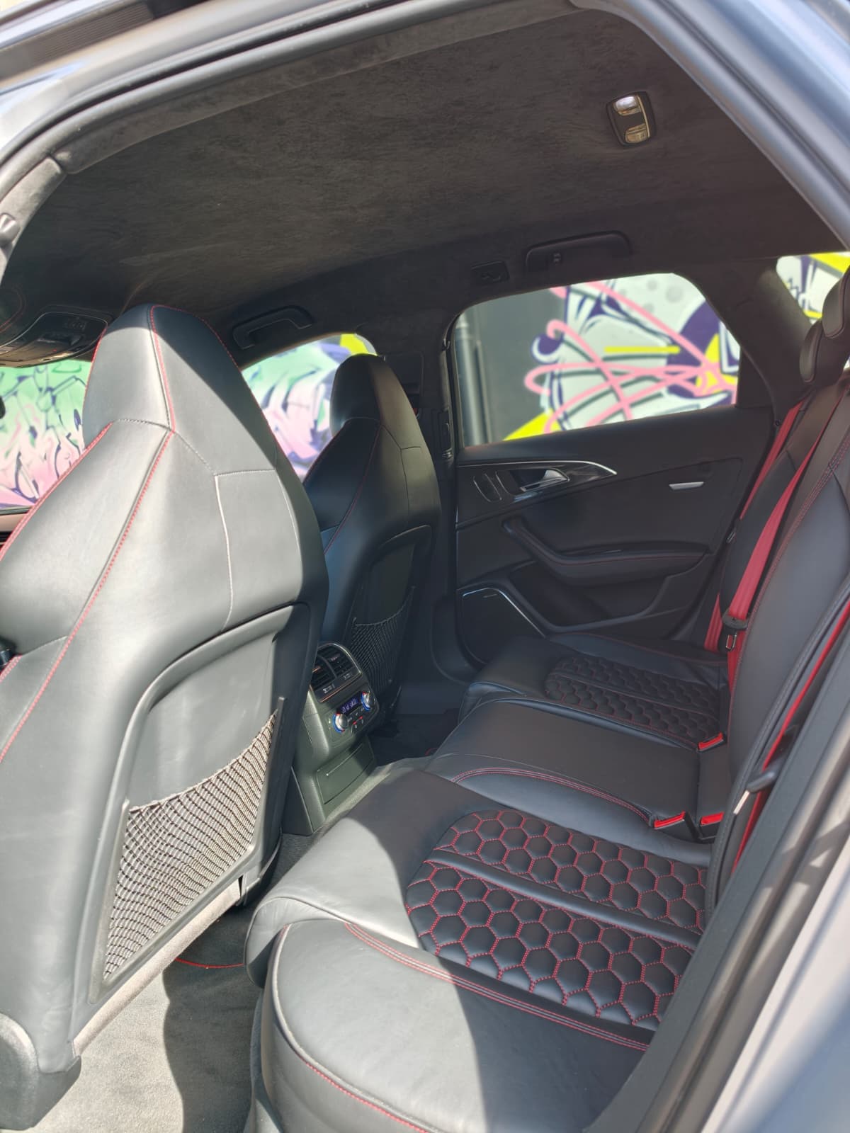 AUDI RS6 Avant 4.0 TFSI V8 performance quattro-image-15