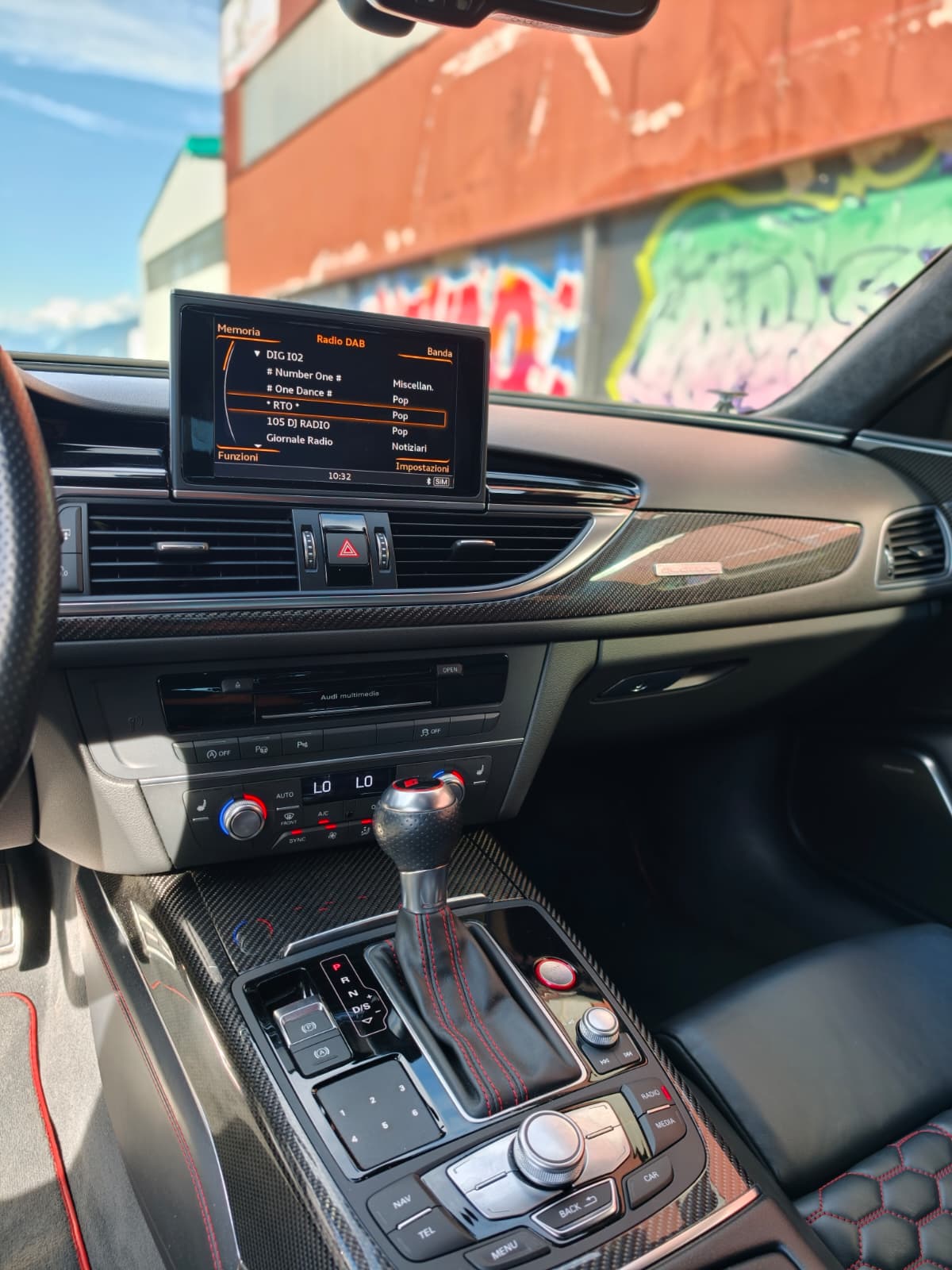 AUDI RS6 Avant 4.0 TFSI V8 performance quattro-image-10