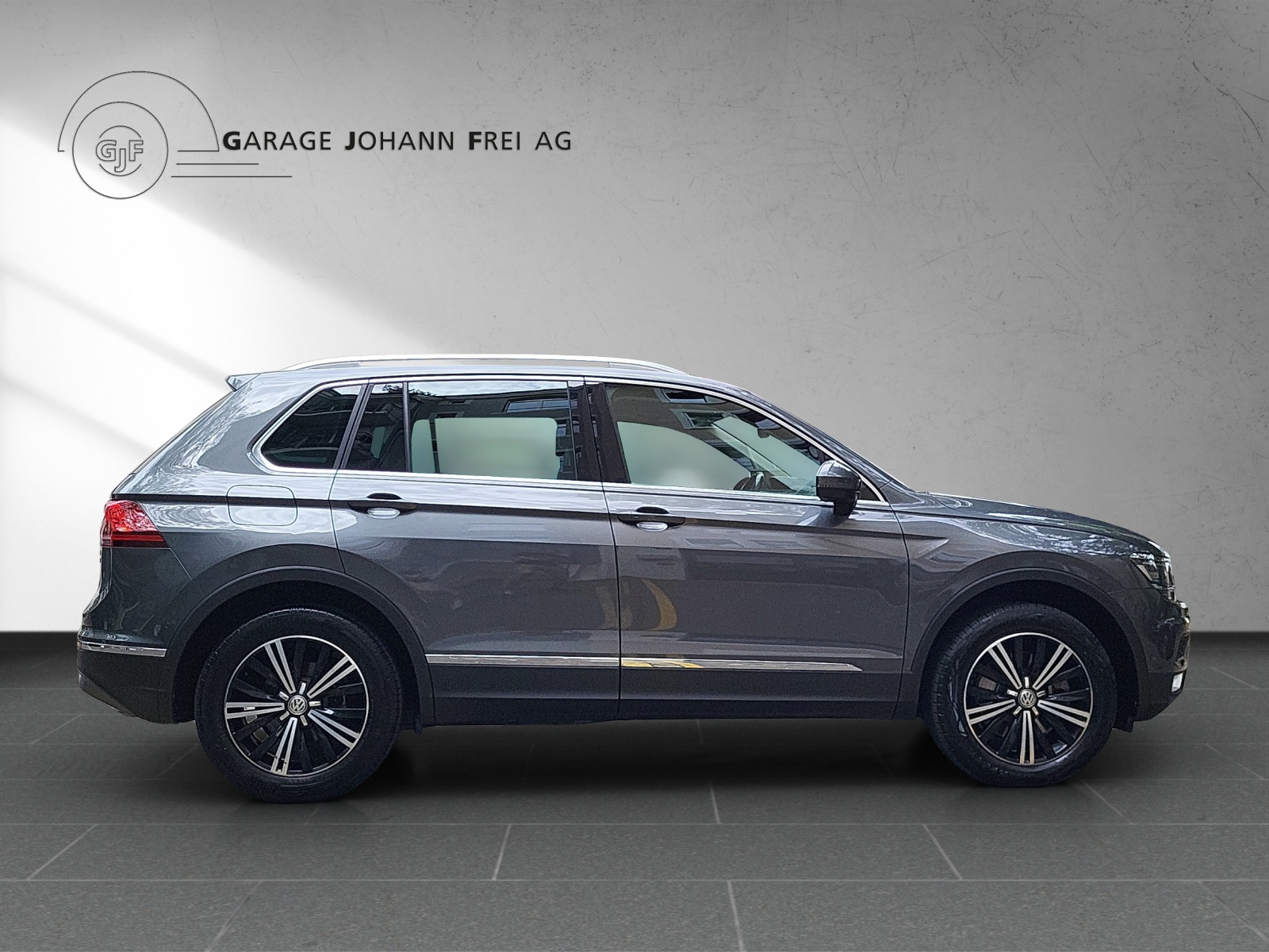 VW Tiguan Highline 2.0TDI 190PS DSG 4Motion-image-5