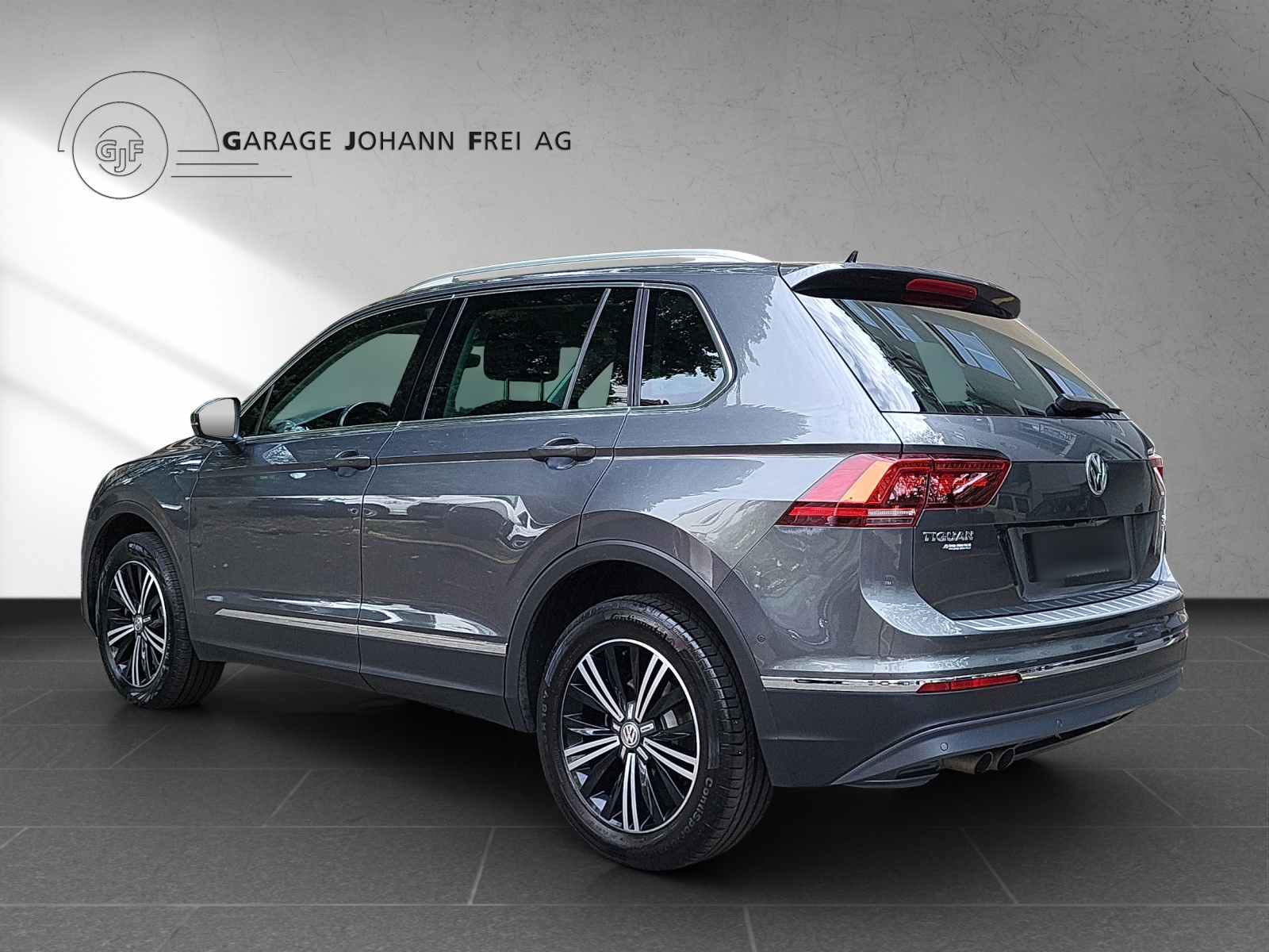 VW Tiguan Highline 2.0TDI 190PS DSG 4Motion-image-2