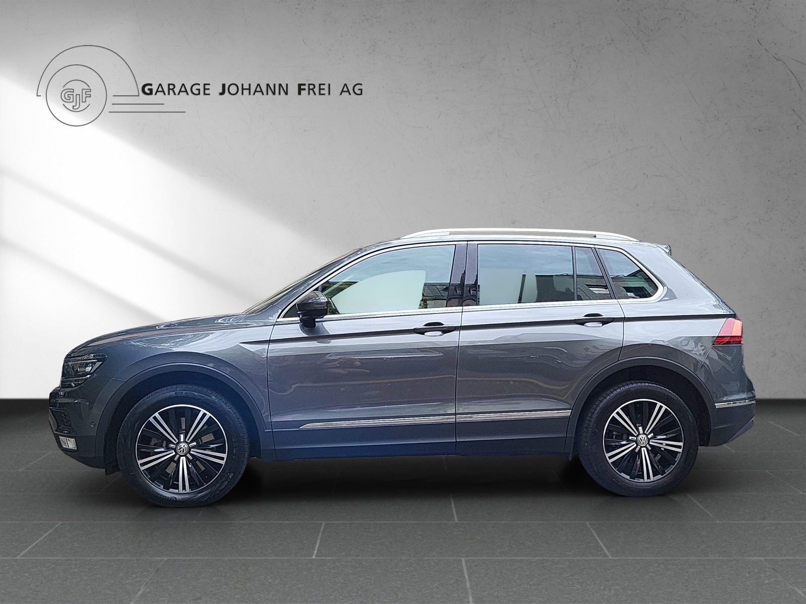 VW Tiguan Highline 2.0TDI 190PS DSG 4Motion-image-1