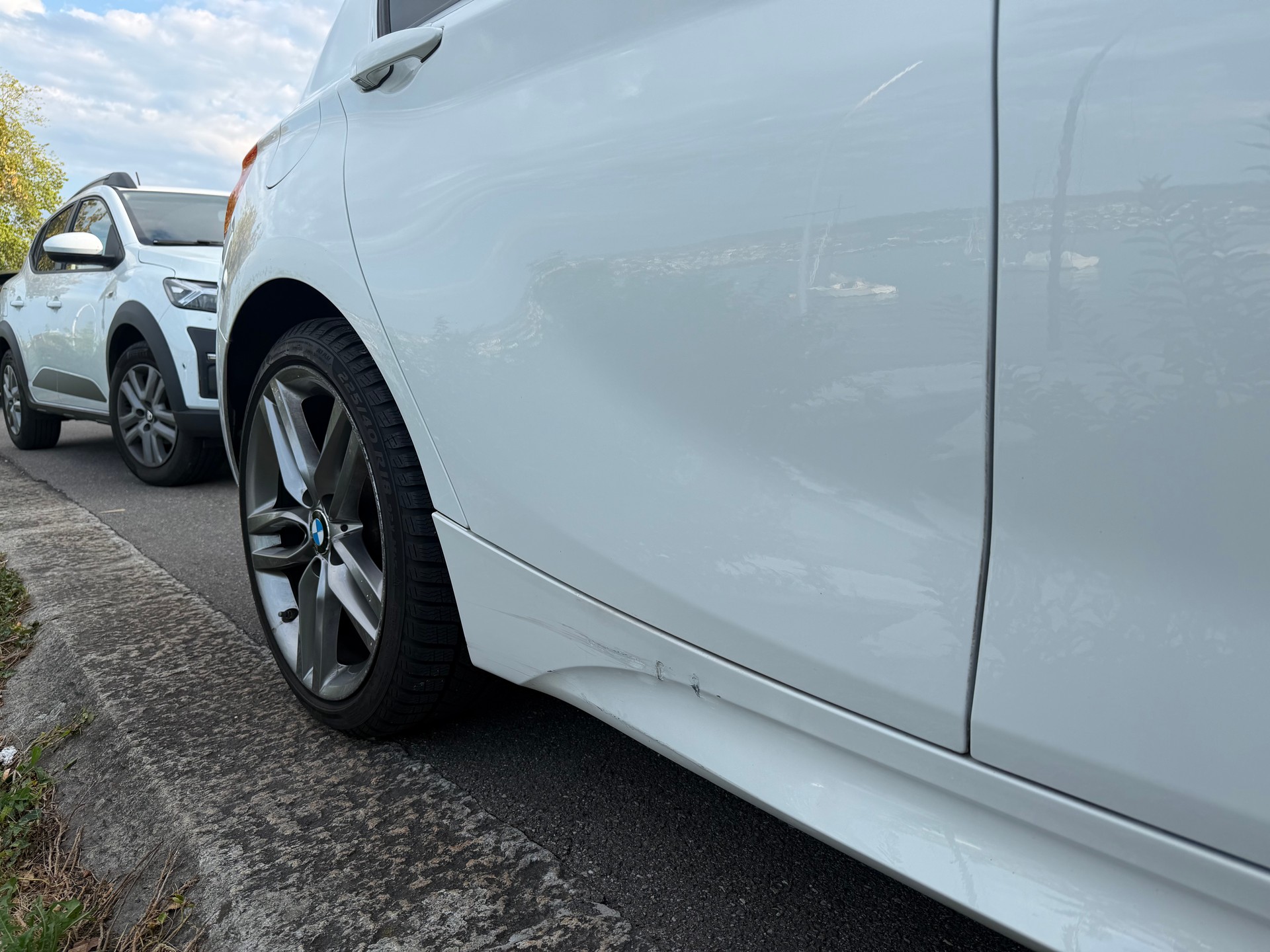 BMW 120d xDrive-image-4