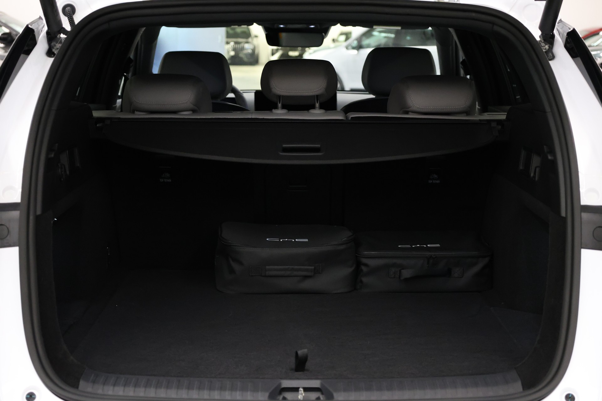 BYD Seal 6 DM-i Touring Comfort-image-30