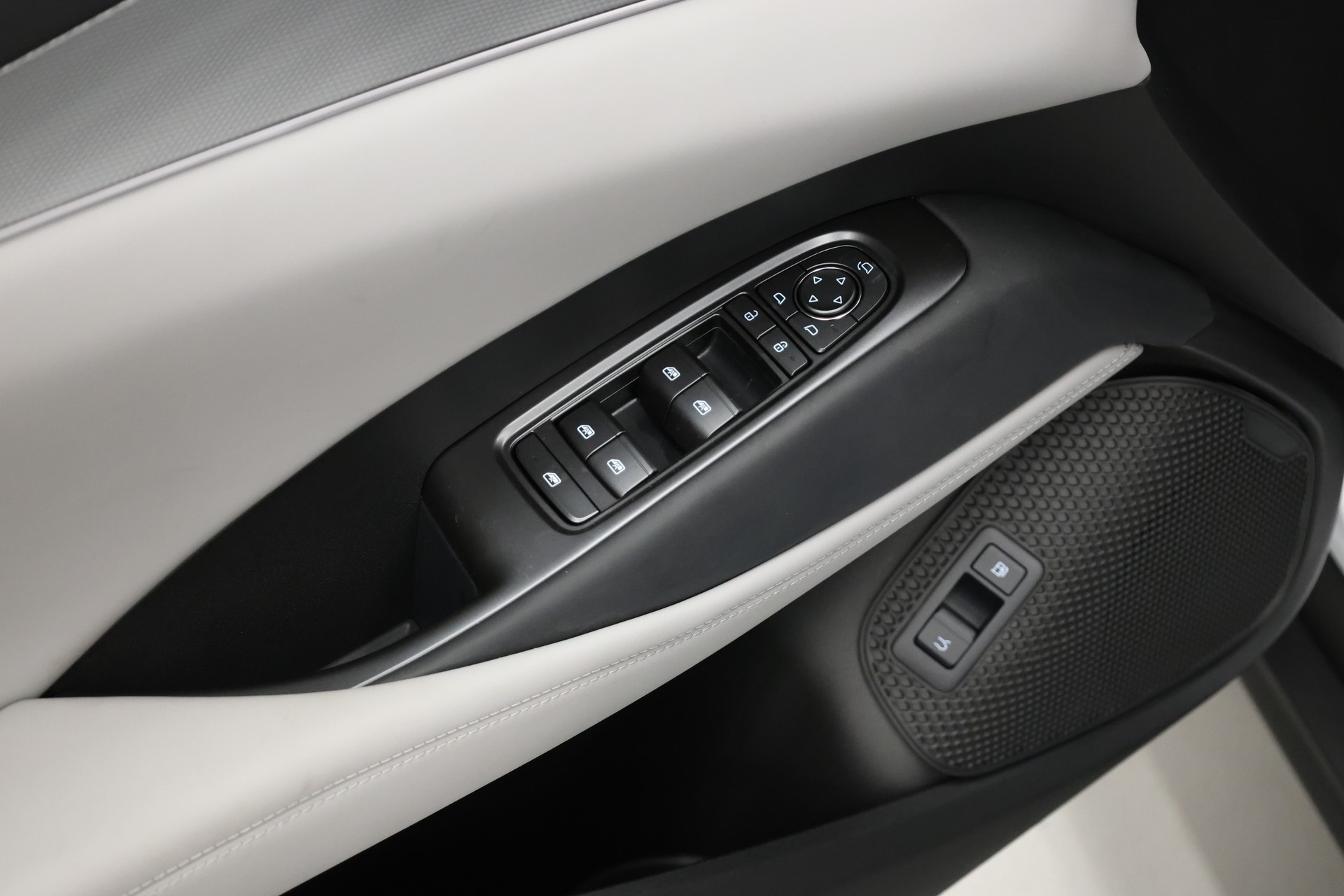 BYD Seal 6 DM-i Touring Comfort-image-21