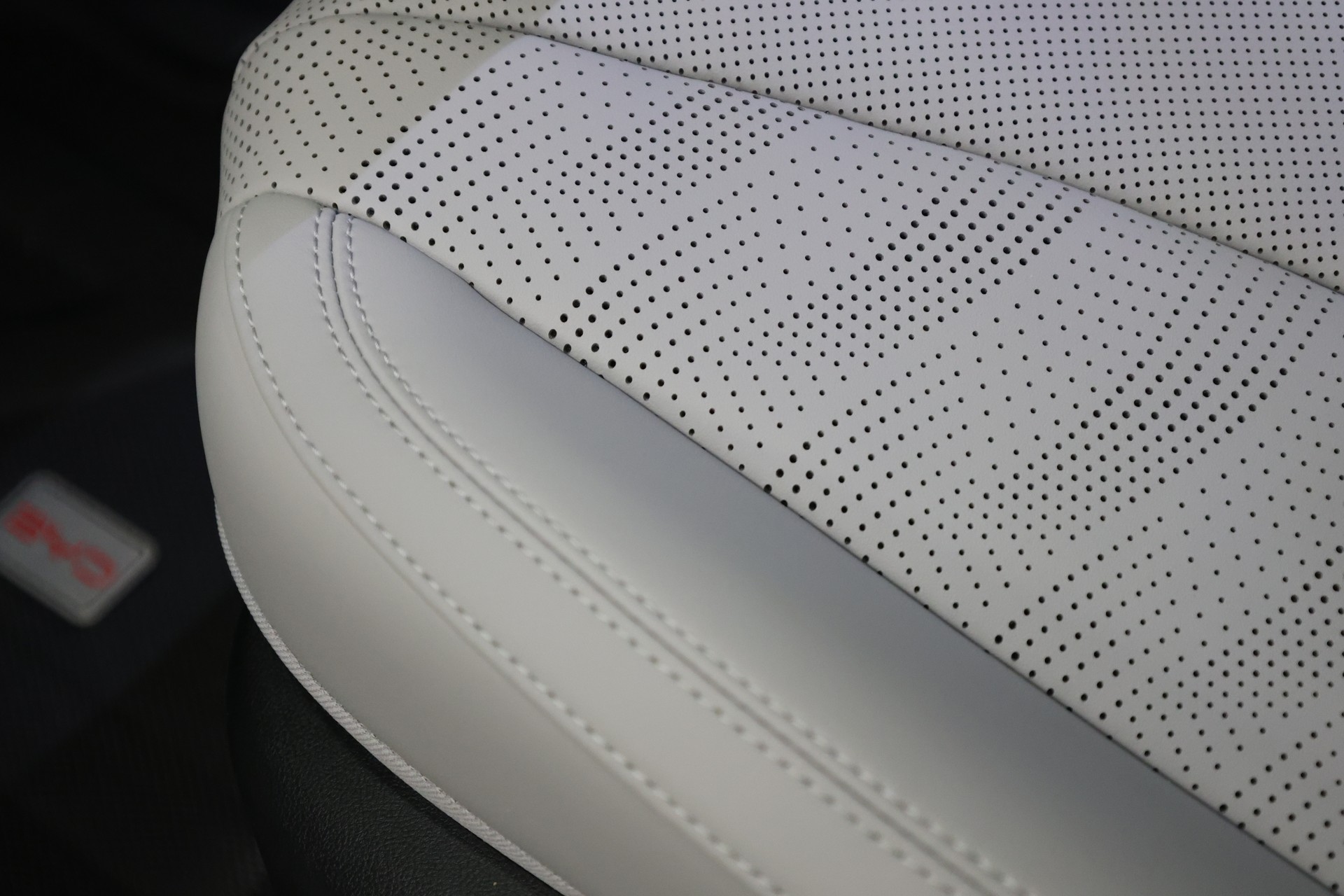 BYD Seal 6 DM-i Touring Comfort-image-24