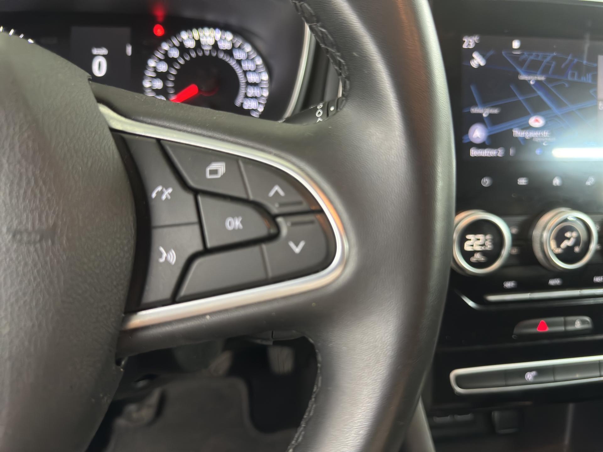 RENAULT Mégane Grandtour 1.5 dCi Business EDC-image-22