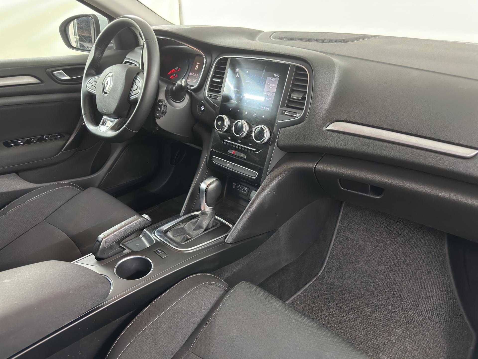 RENAULT Mégane Grandtour 1.5 dCi Business EDC-image-13