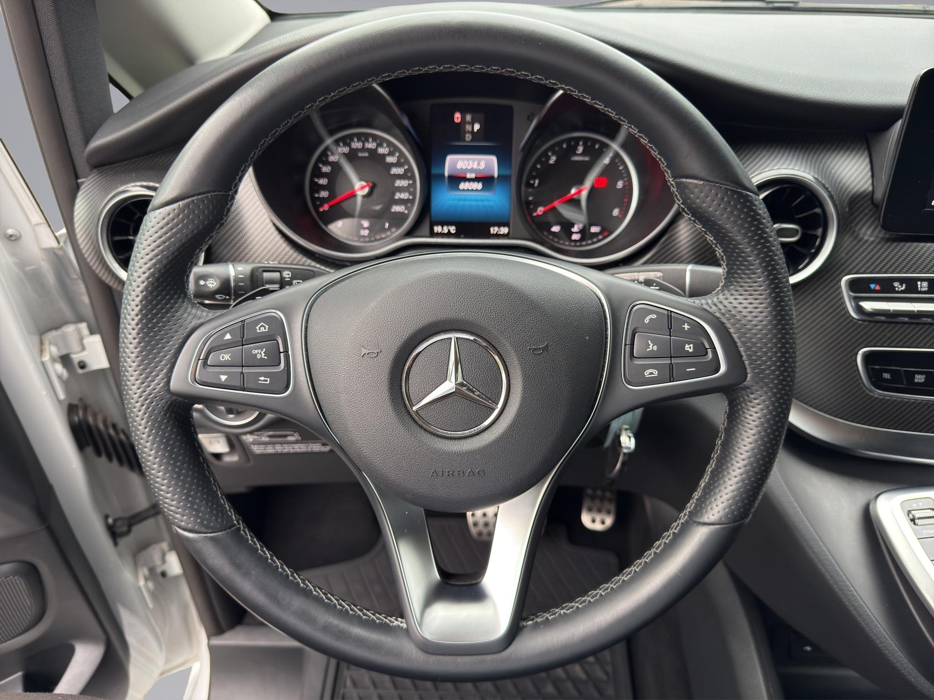 MERCEDES-BENZ Marco Polo 250 d Horizon 4matic-image-9