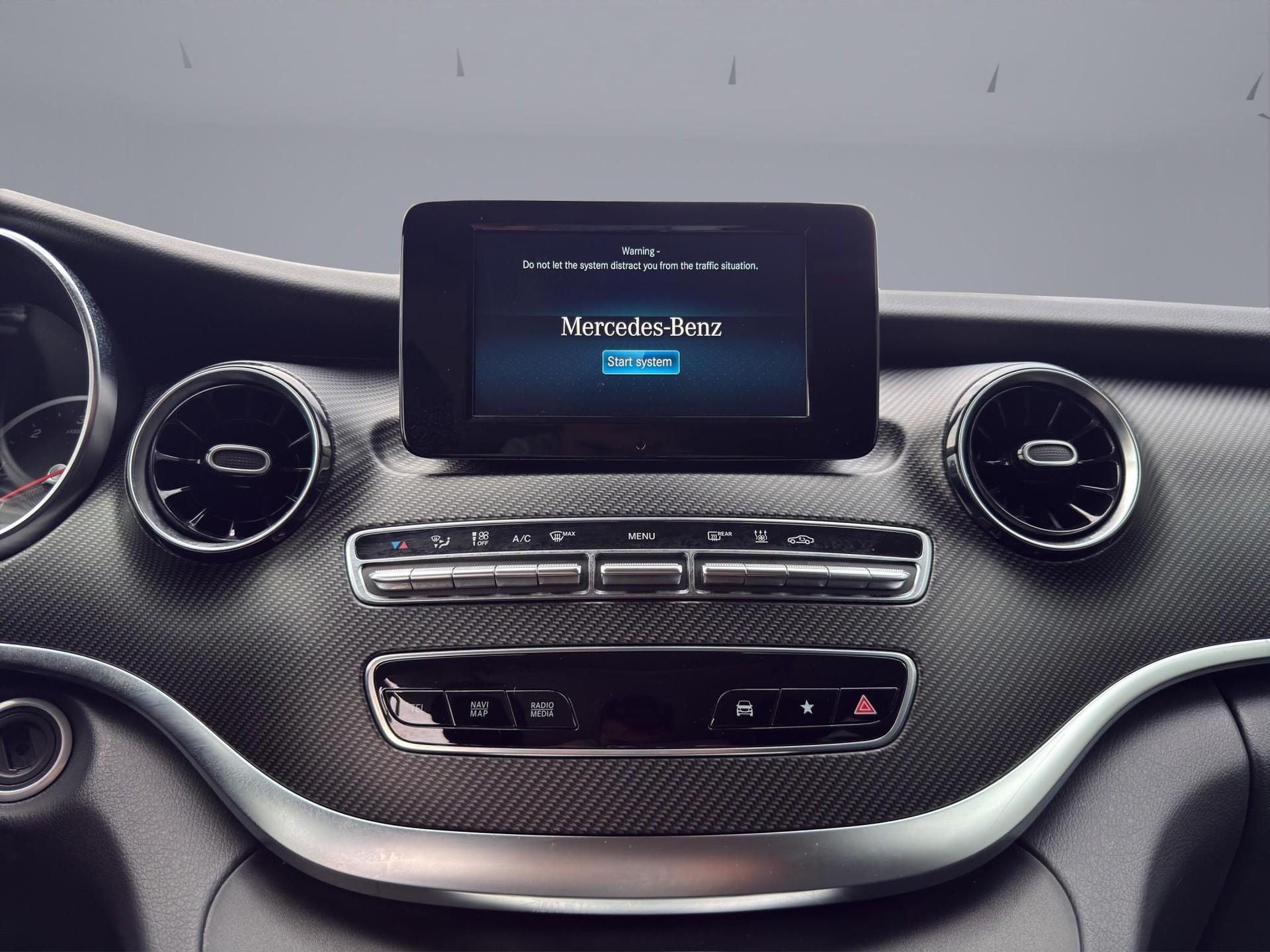 MERCEDES-BENZ Marco Polo 250 d Horizon 4matic-image-14