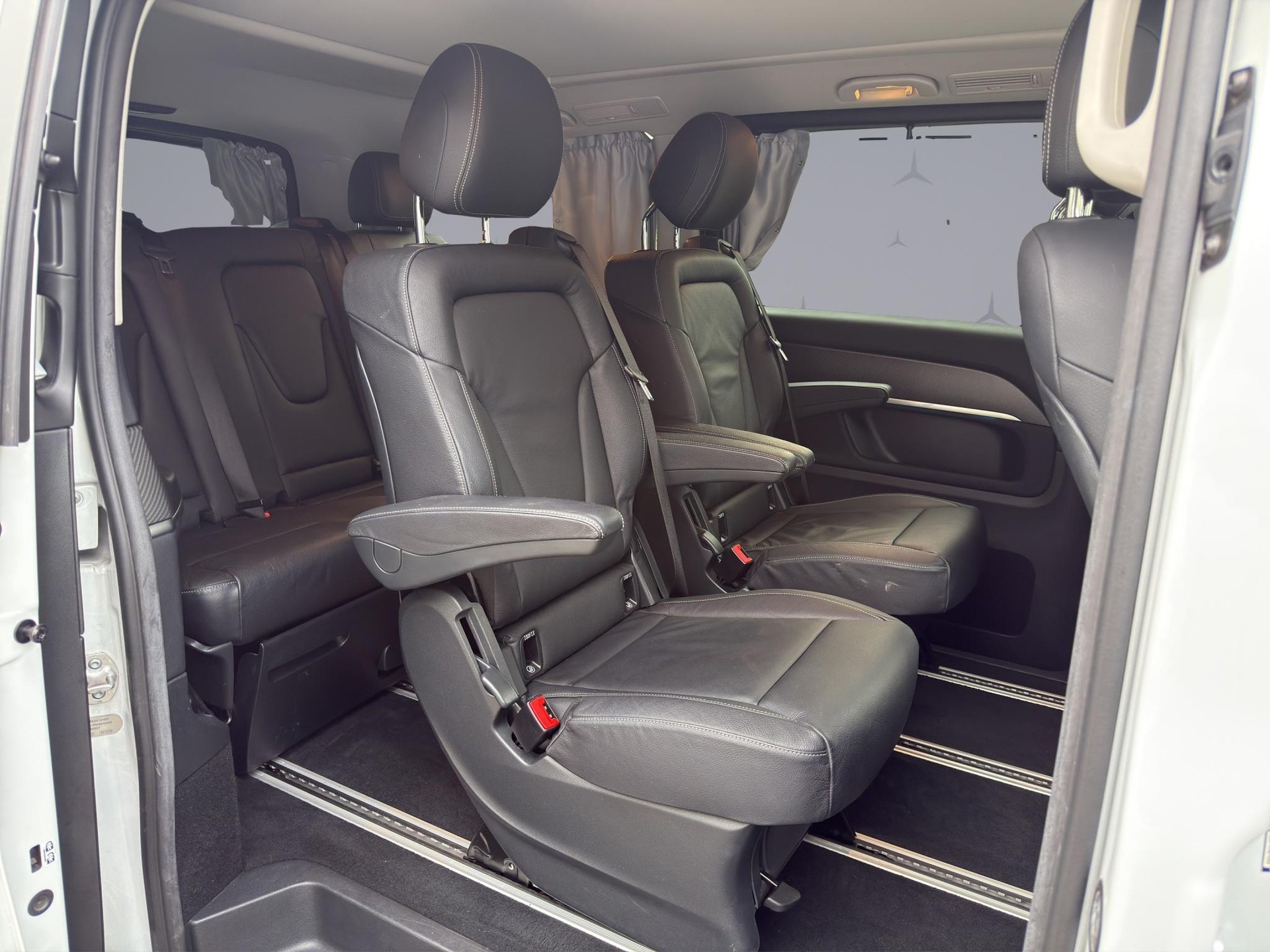 MERCEDES-BENZ Marco Polo 250 d Horizon 4matic-image-16
