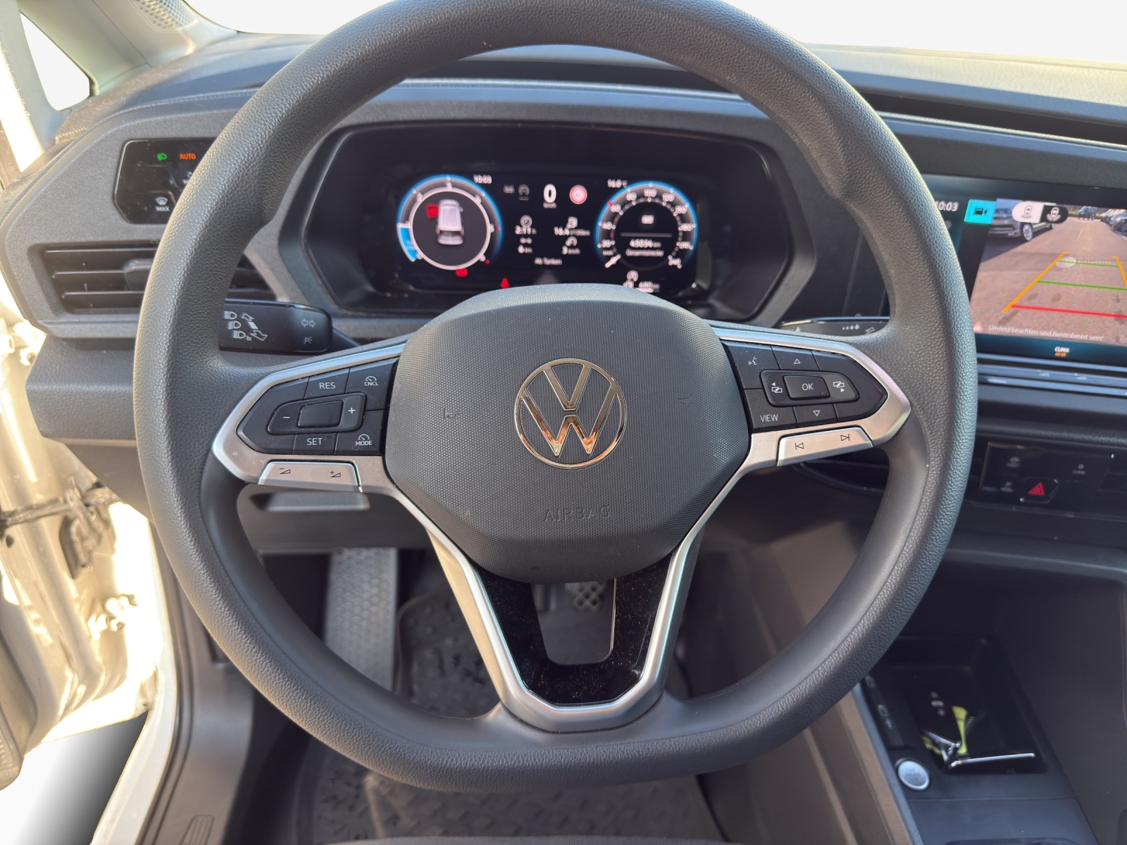 VW Caddy Cargo 2.0TDI Maxi-image-9