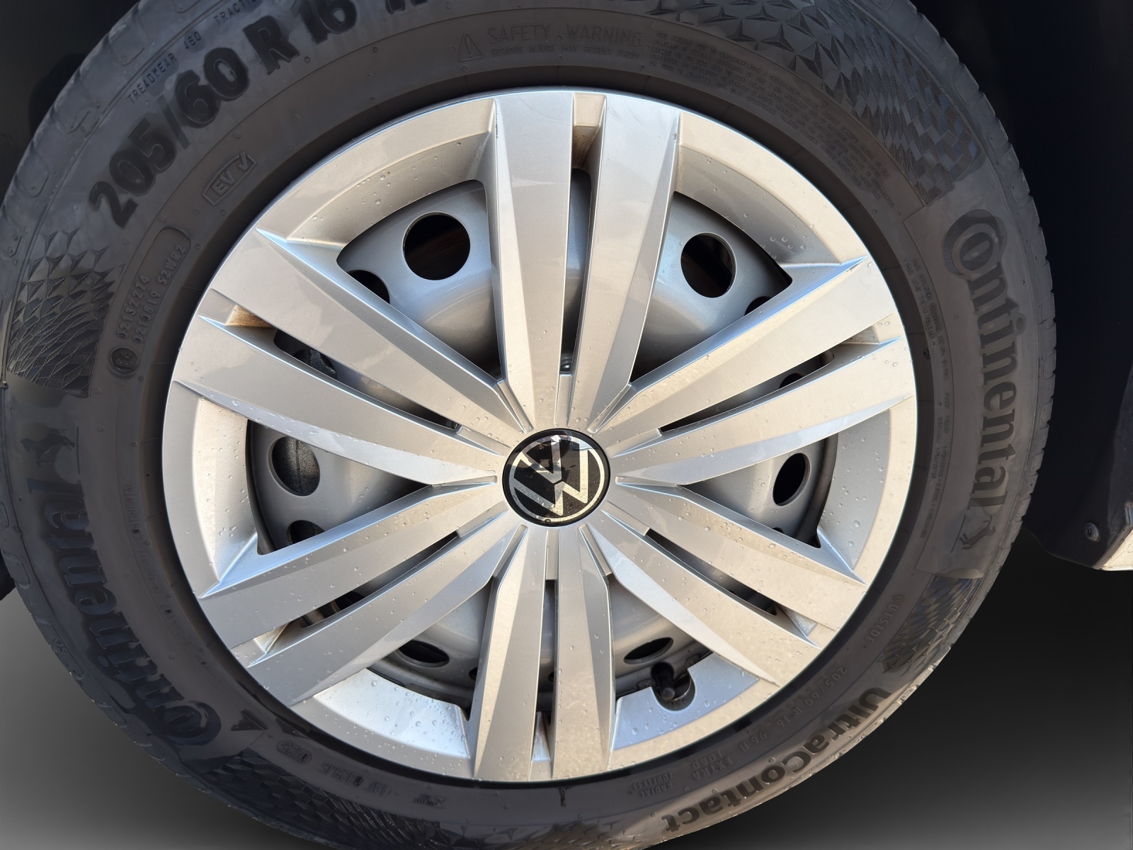 VW Caddy Cargo 2.0TDI Maxi-image-14
