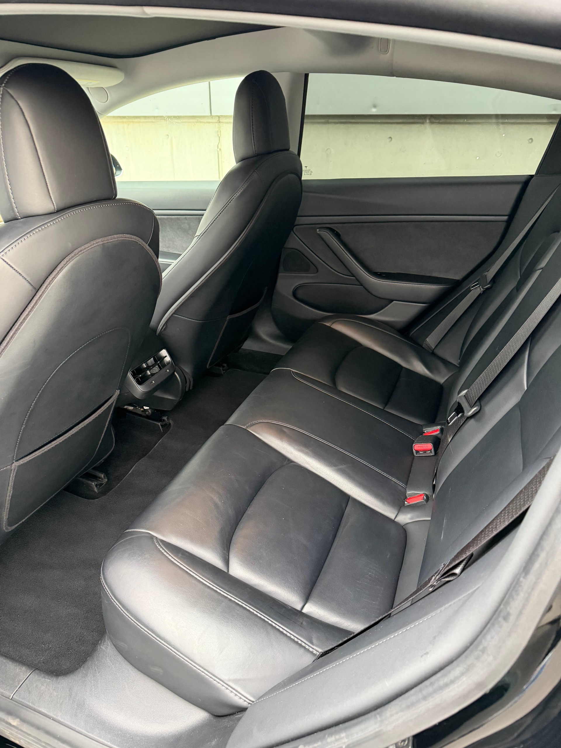 TESLA Model 3 Performance Dual Motor AWD-image-5