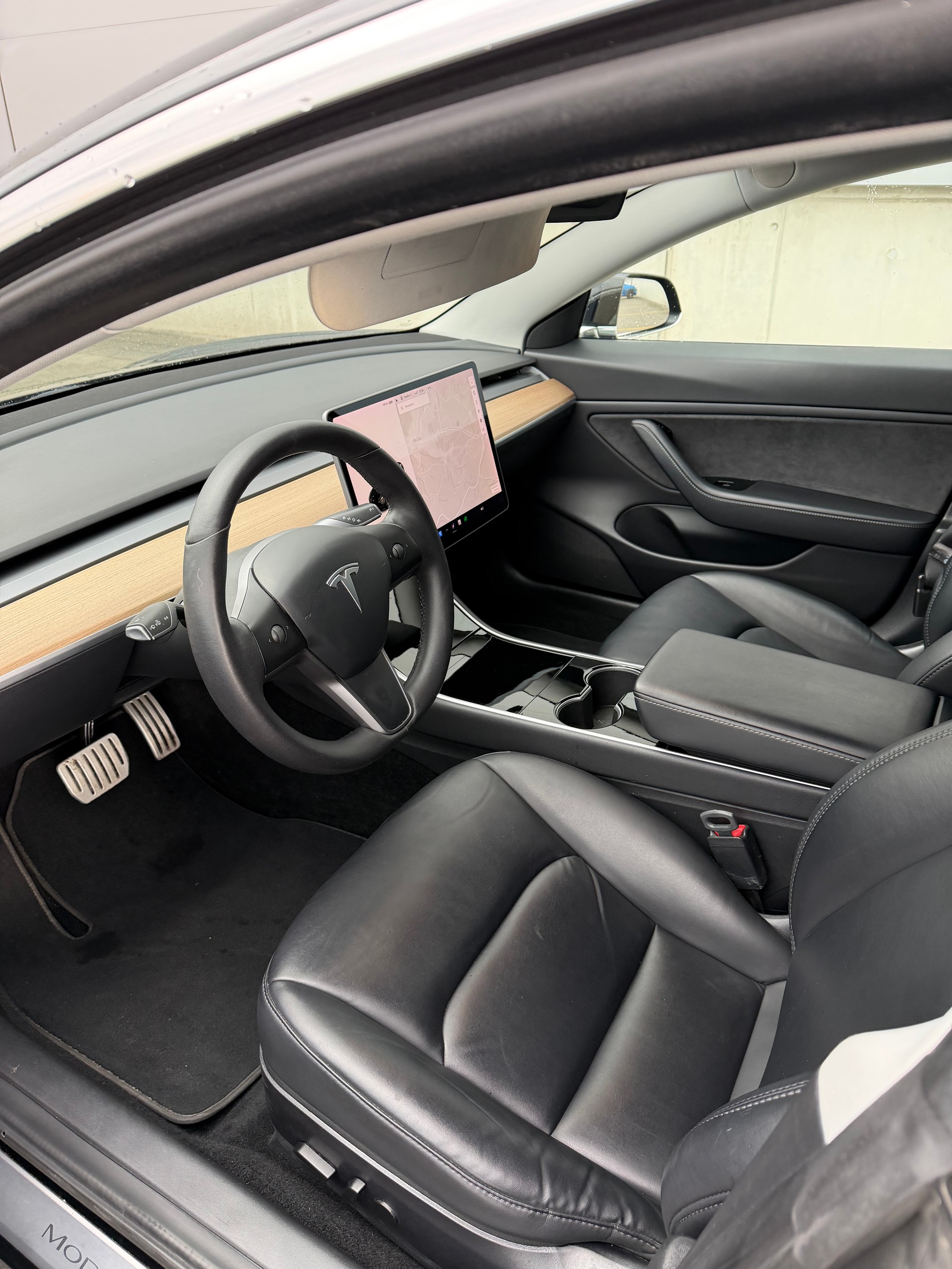 TESLA Model 3 Performance Dual Motor AWD-image-4
