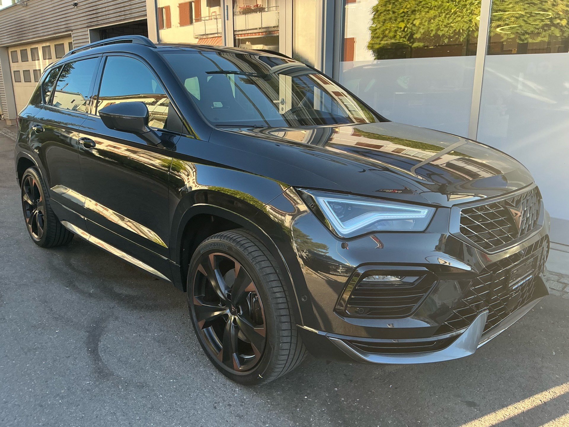 CUPRA Ateca VZ 4 DRIVE *** PANORAMAGLASDACH & ANHÄNGEKUPPLUNG ***-image-2