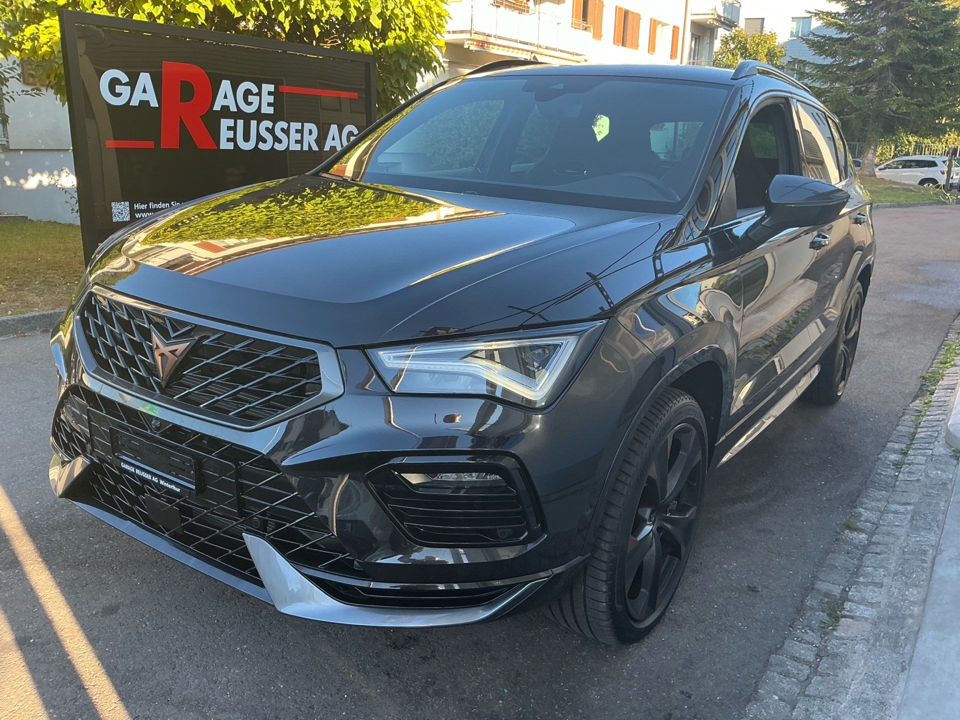 CUPRA Ateca VZ 4 DRIVE *** PANORAMAGLASDACH & ANHÄNGEKUPPLUNG ***-image-0