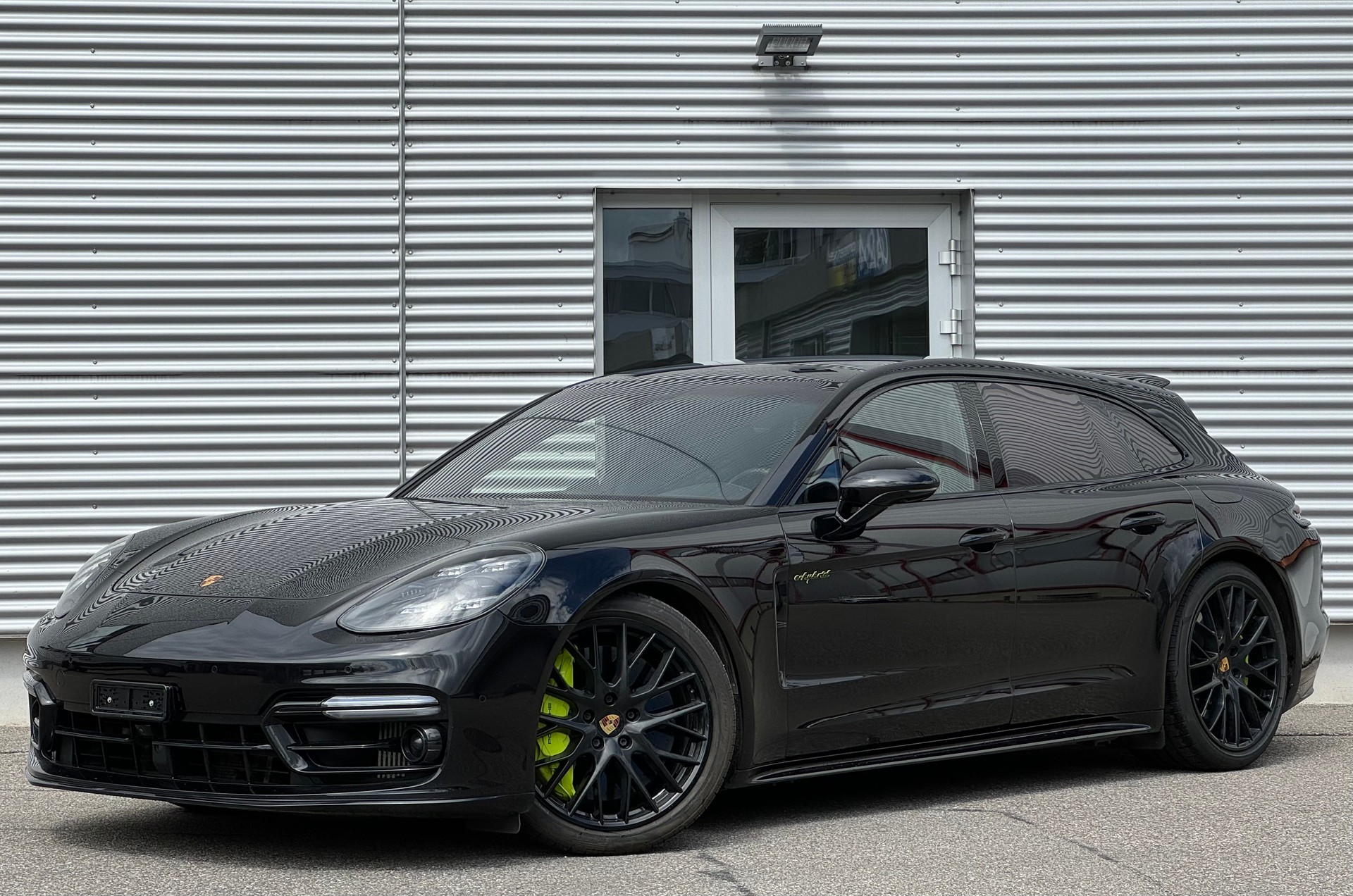 PORSCHE Panamera Turbo S E-Hybrid Sport Turismo PDK-image-1