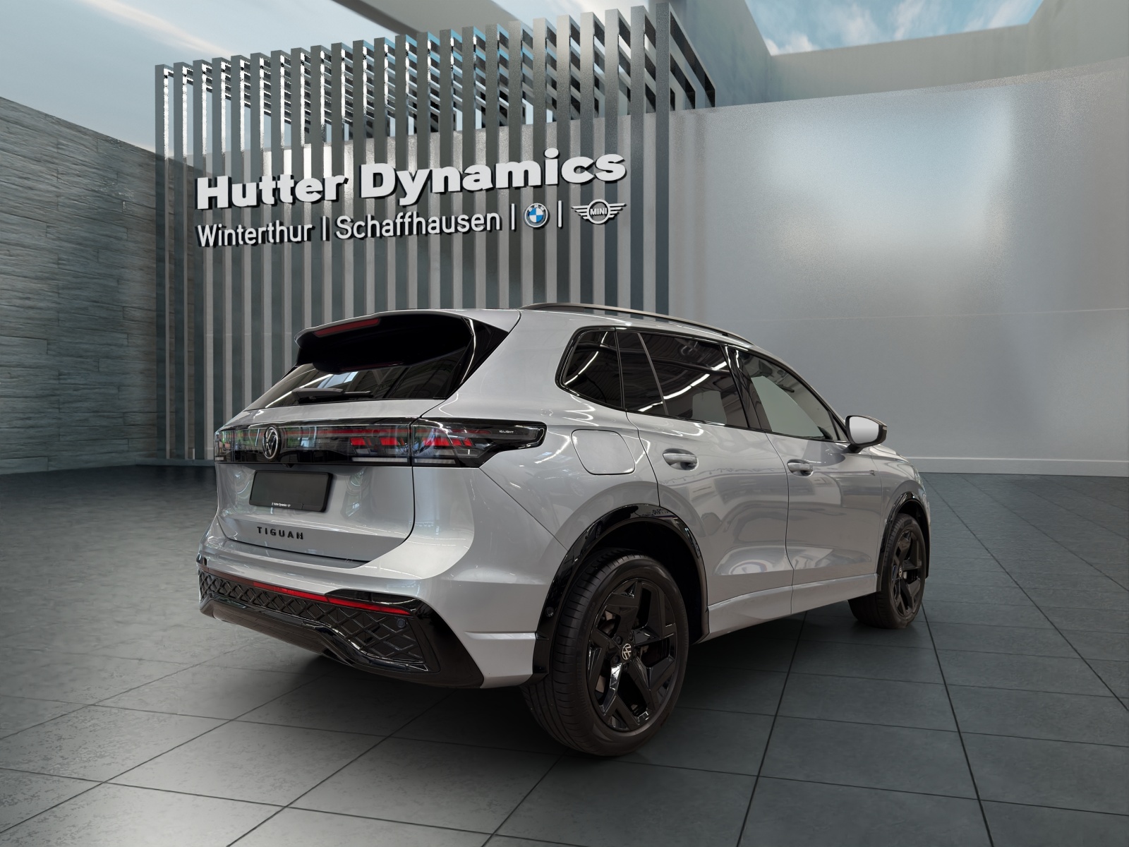 VW Tiguan 1.5 TSI PHEV R-Line DSG-image-4
