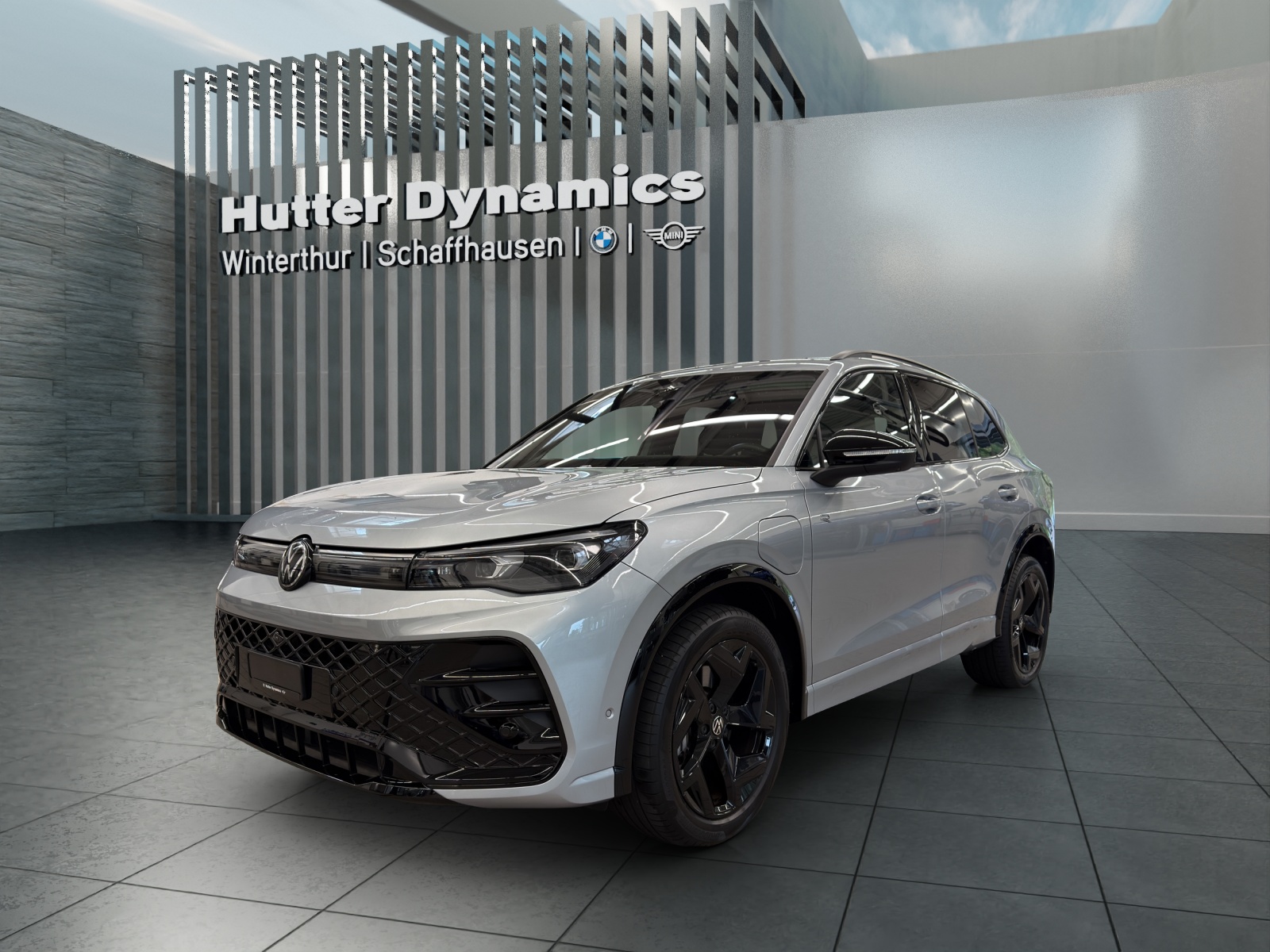 VW Tiguan 1.5 TSI PHEV R-Line DSG-image-0
