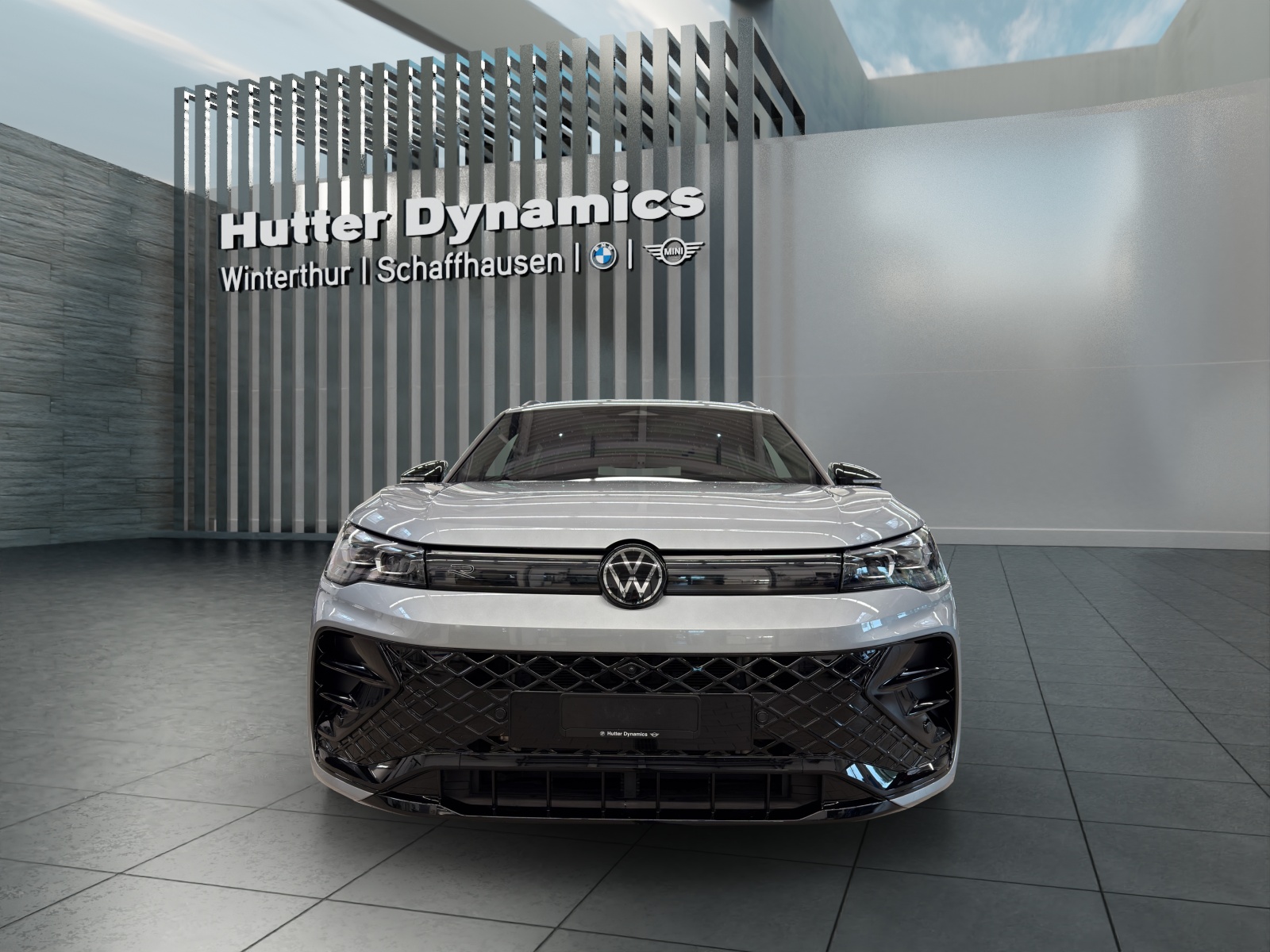 VW Tiguan 1.5 TSI PHEV R-Line DSG-image-1