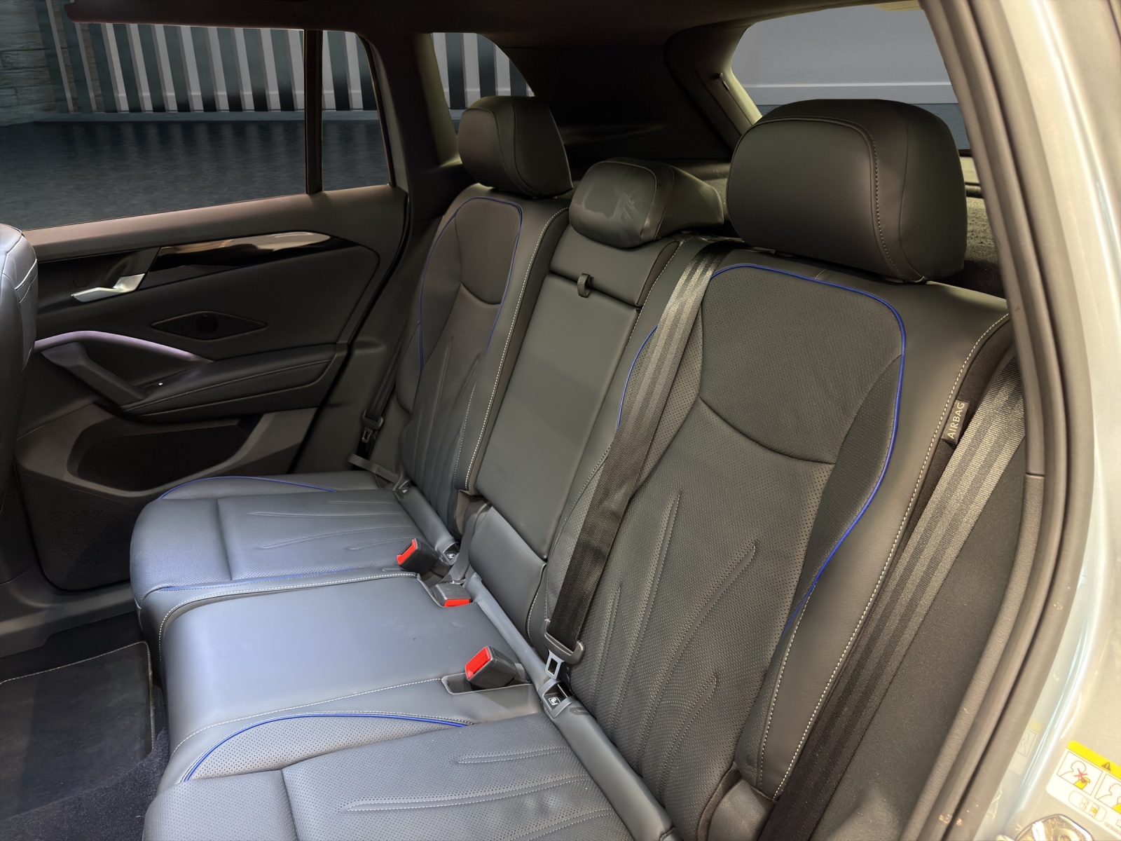 VW Tiguan 1.5 TSI PHEV R-Line DSG-image-15